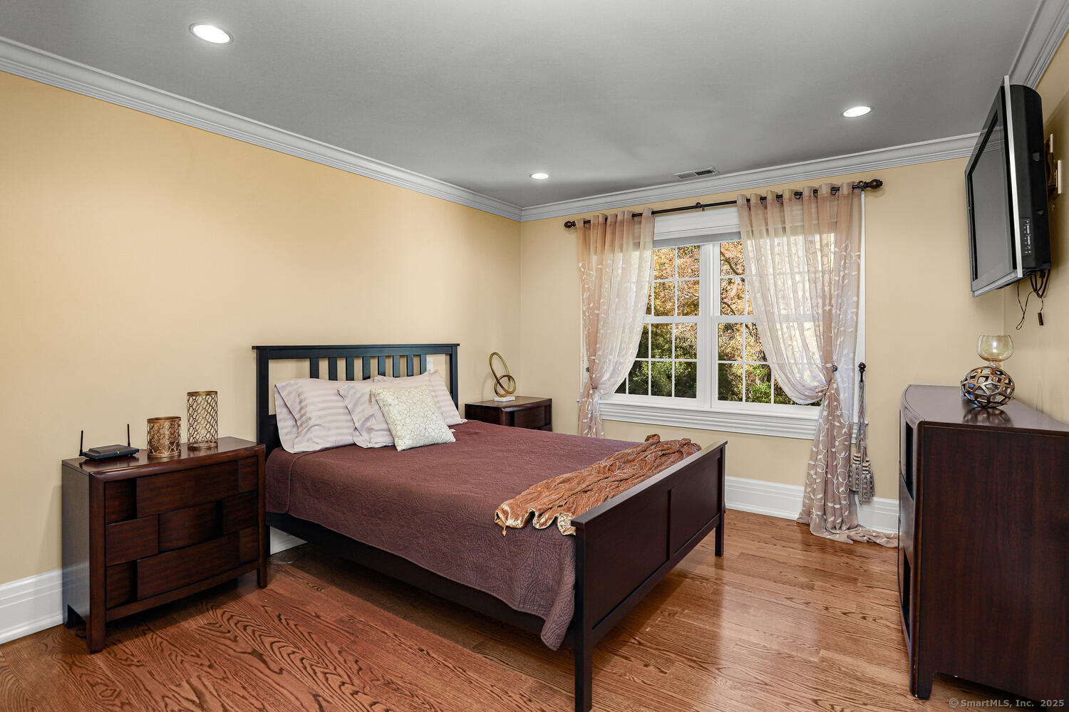 79 Comstock Hill, Norwalk, Connecticut 06850