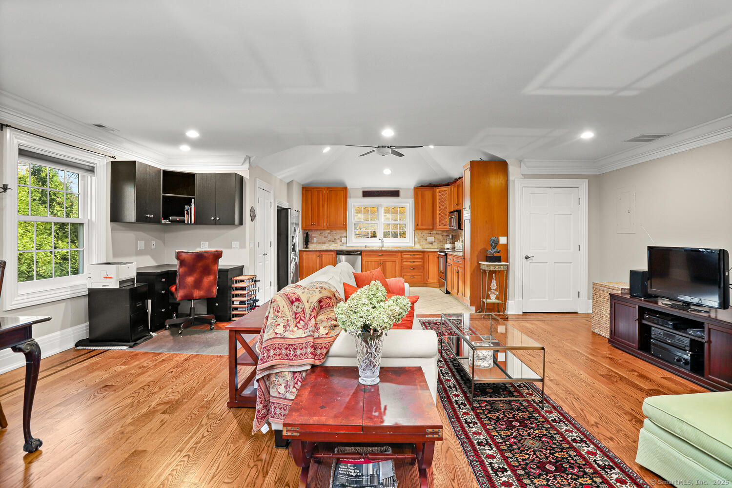 79 Comstock Hill, Norwalk, Connecticut 06850
