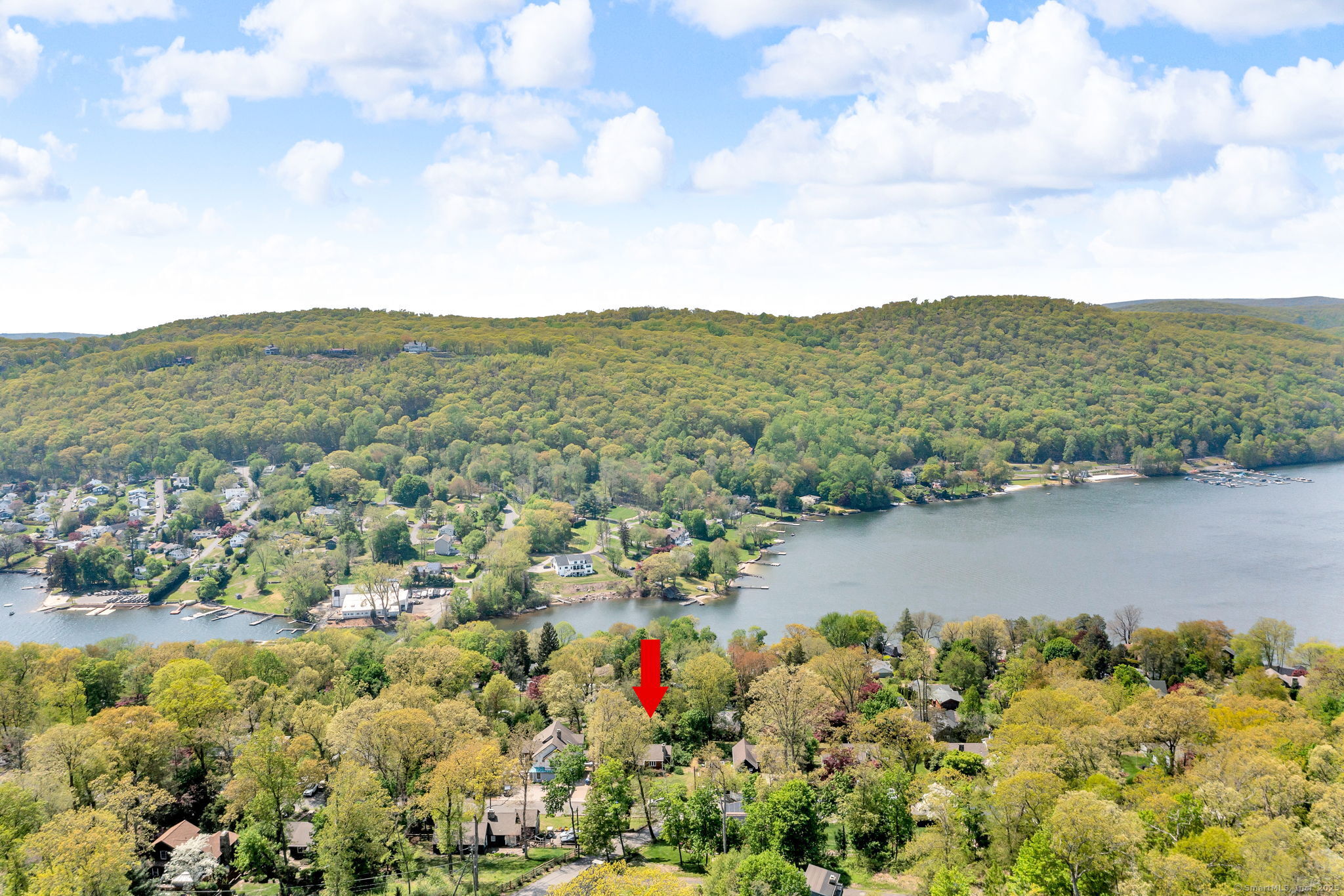 22 Ridge, New Fairfield, Connecticut 06812