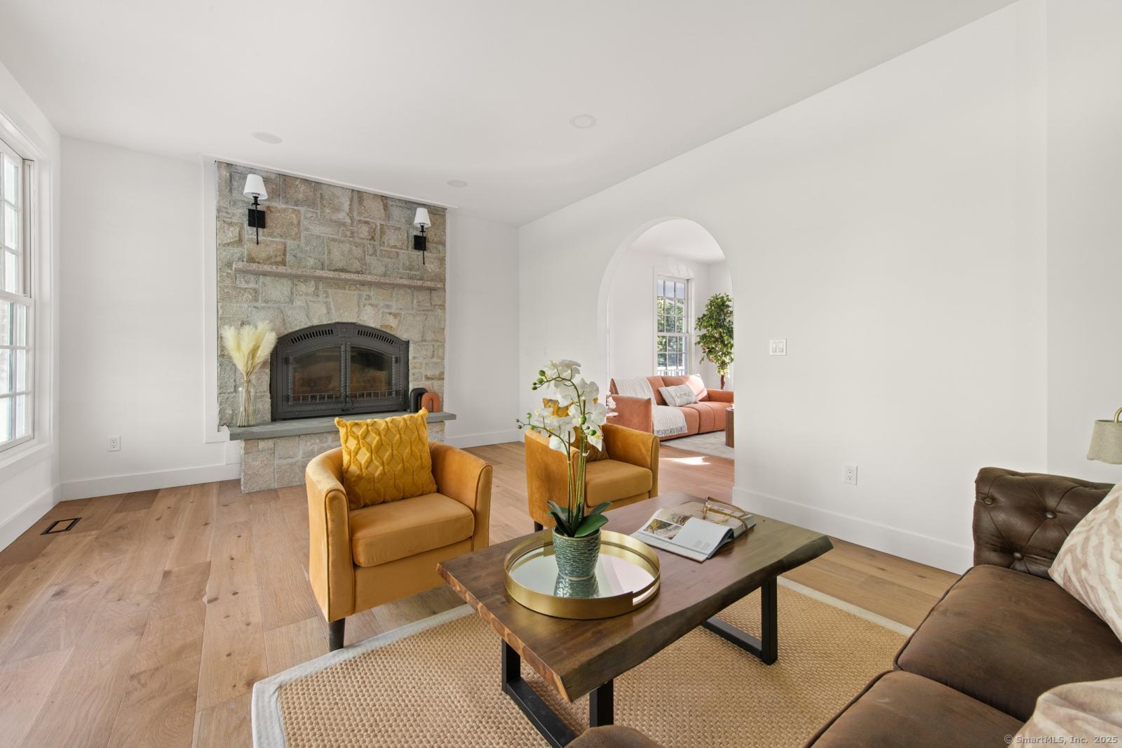 82 Indian Hill, Wilton, Connecticut 06897