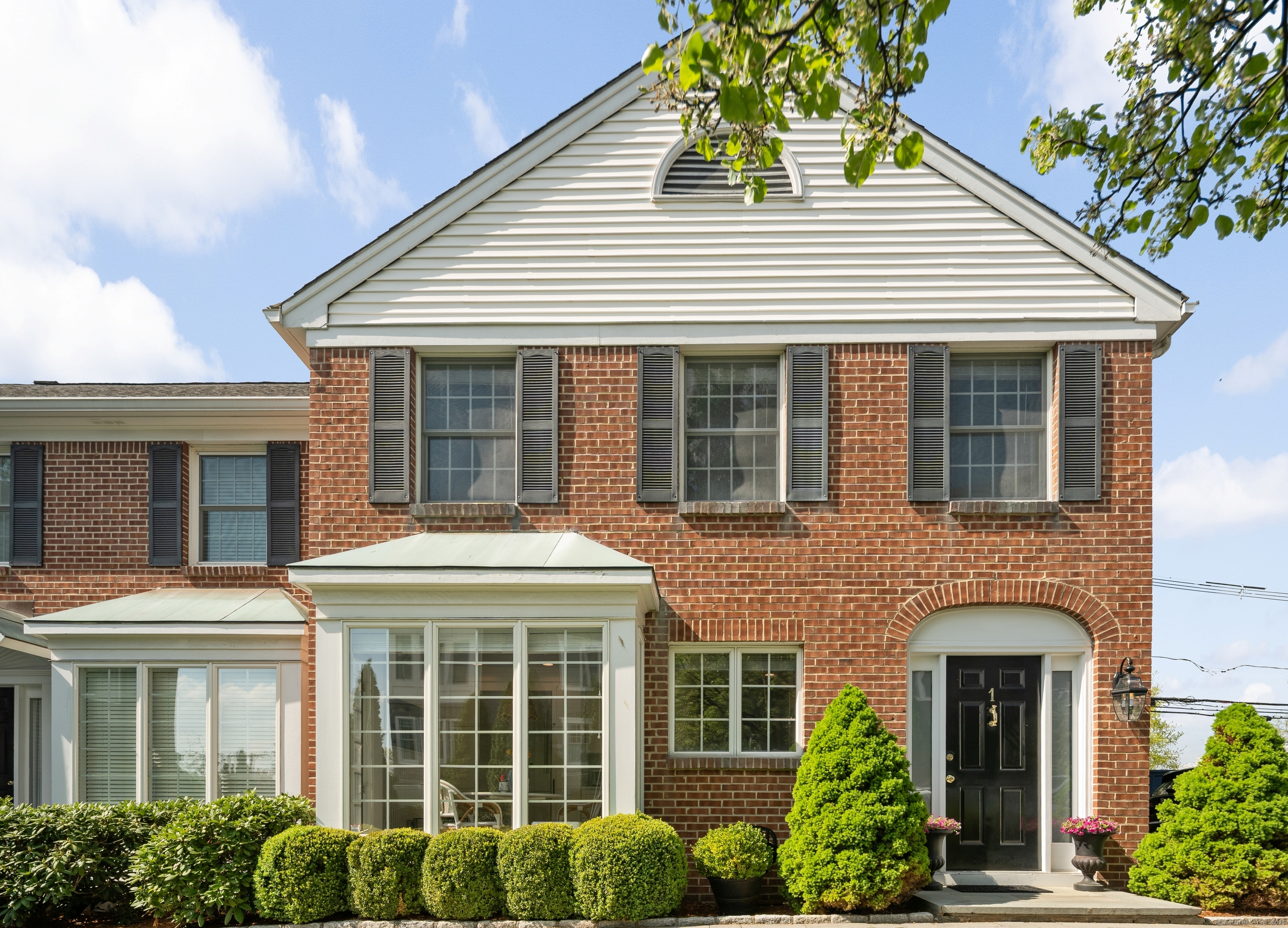 1 Maple, New Canaan, Connecticut 06840