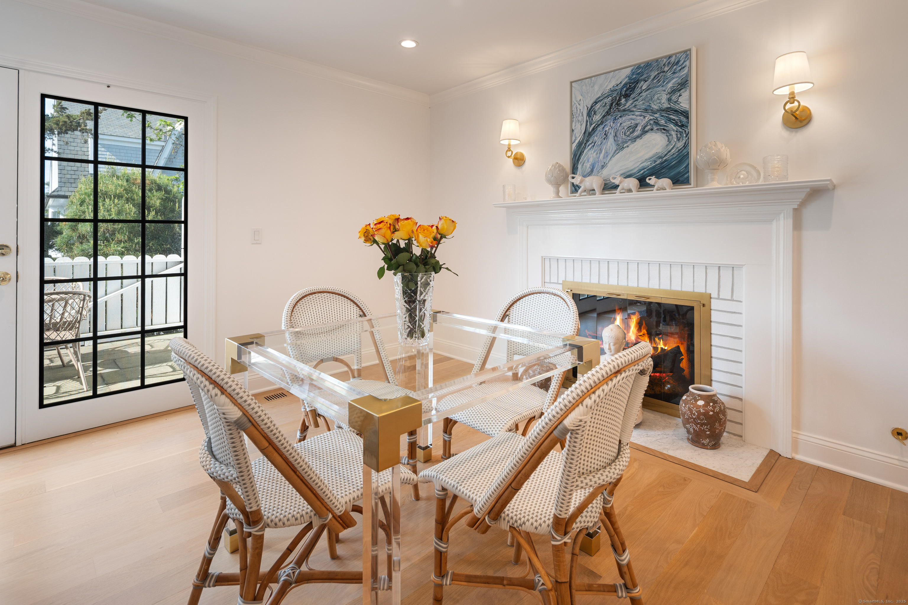 1 Maple, New Canaan, Connecticut 06840