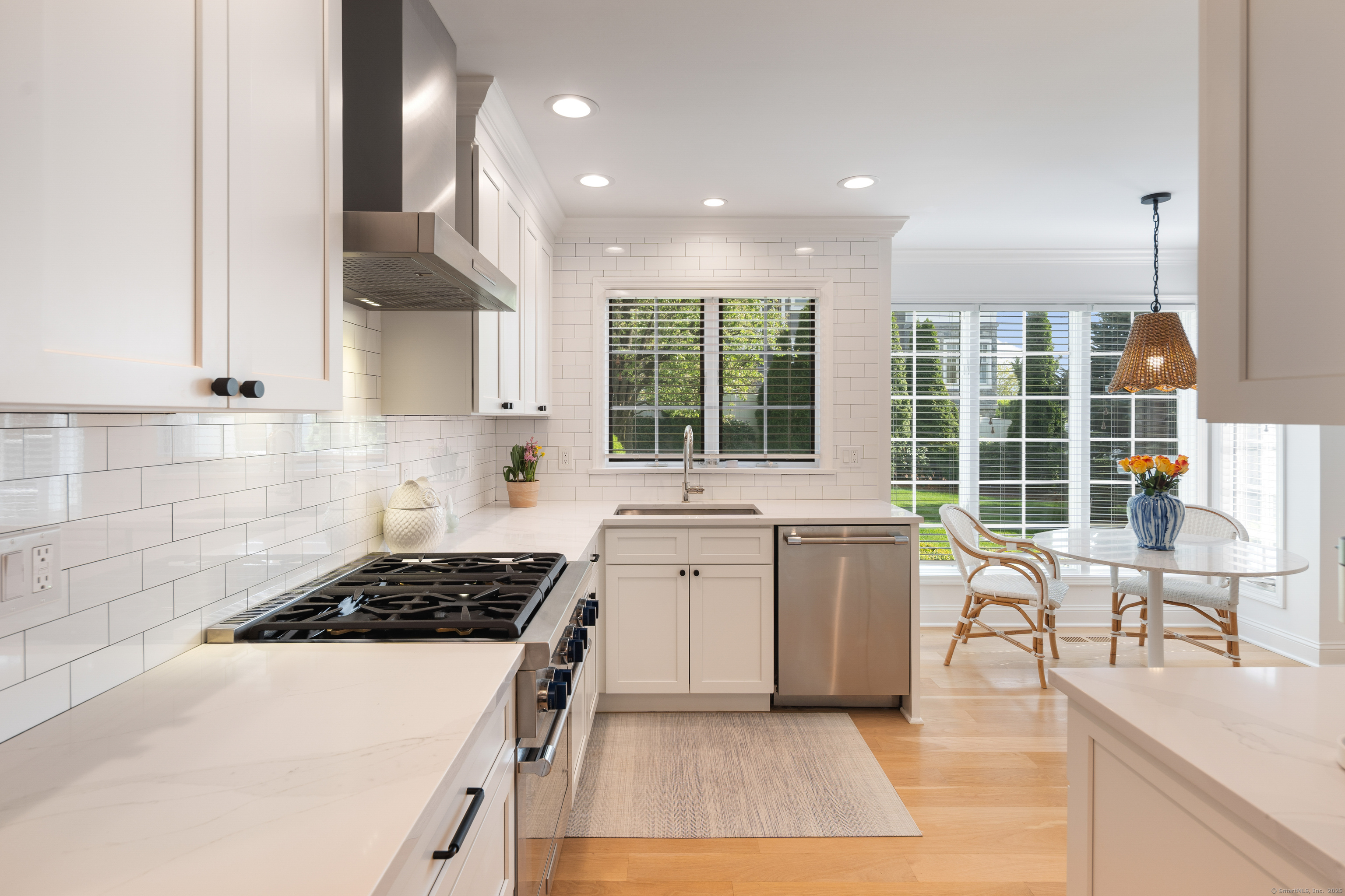 1 Maple, New Canaan, Connecticut 06840