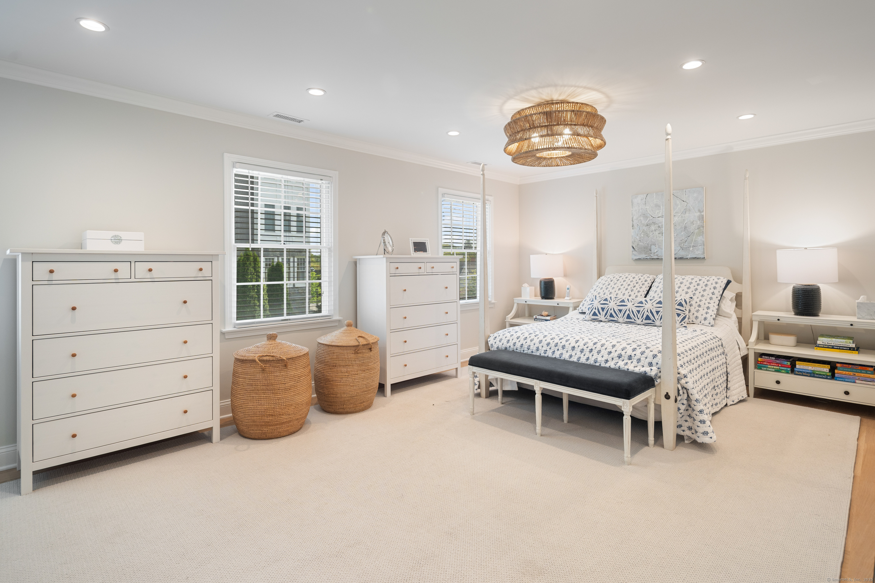 1 Maple, New Canaan, Connecticut 06840
