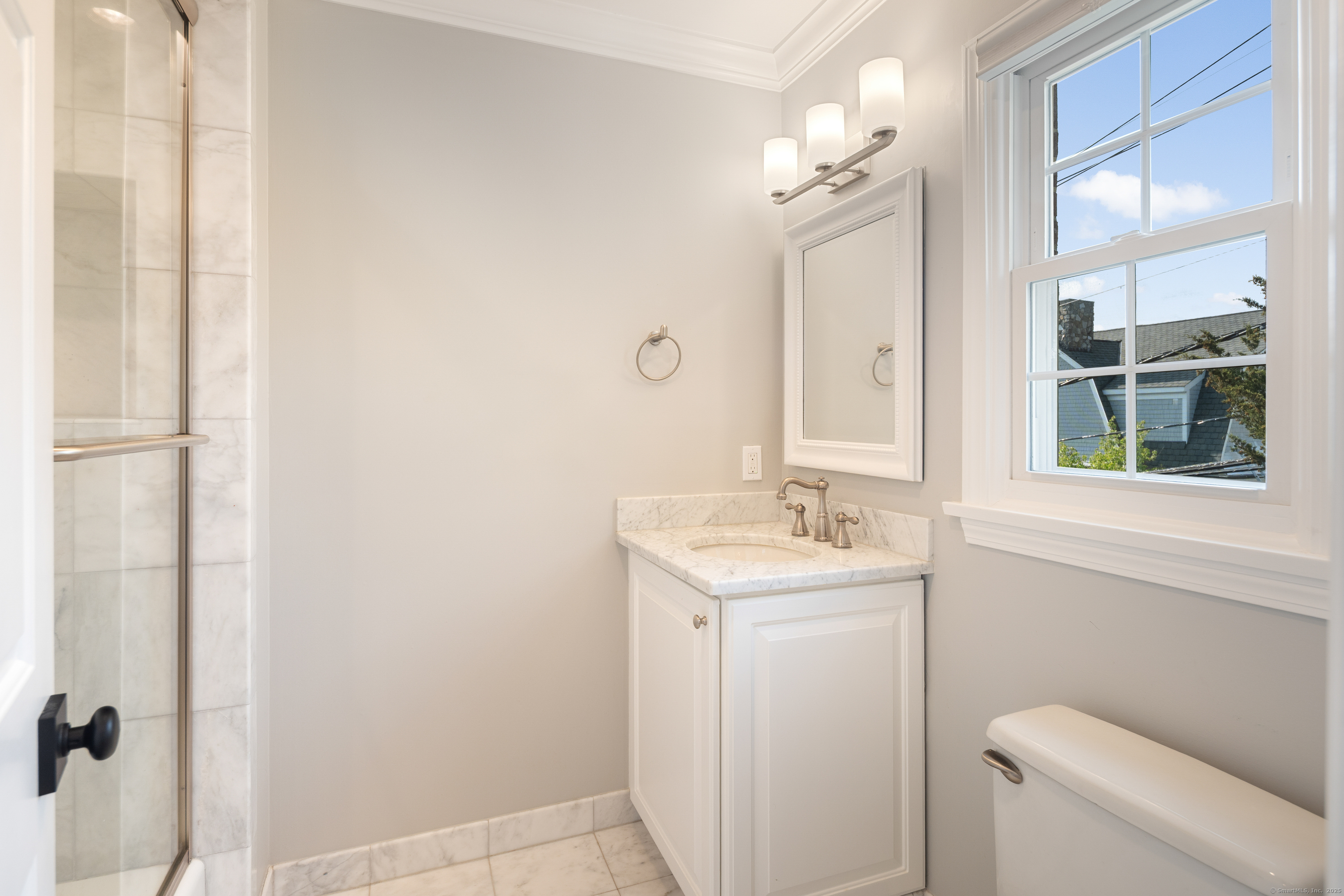 1 Maple, New Canaan, Connecticut 06840