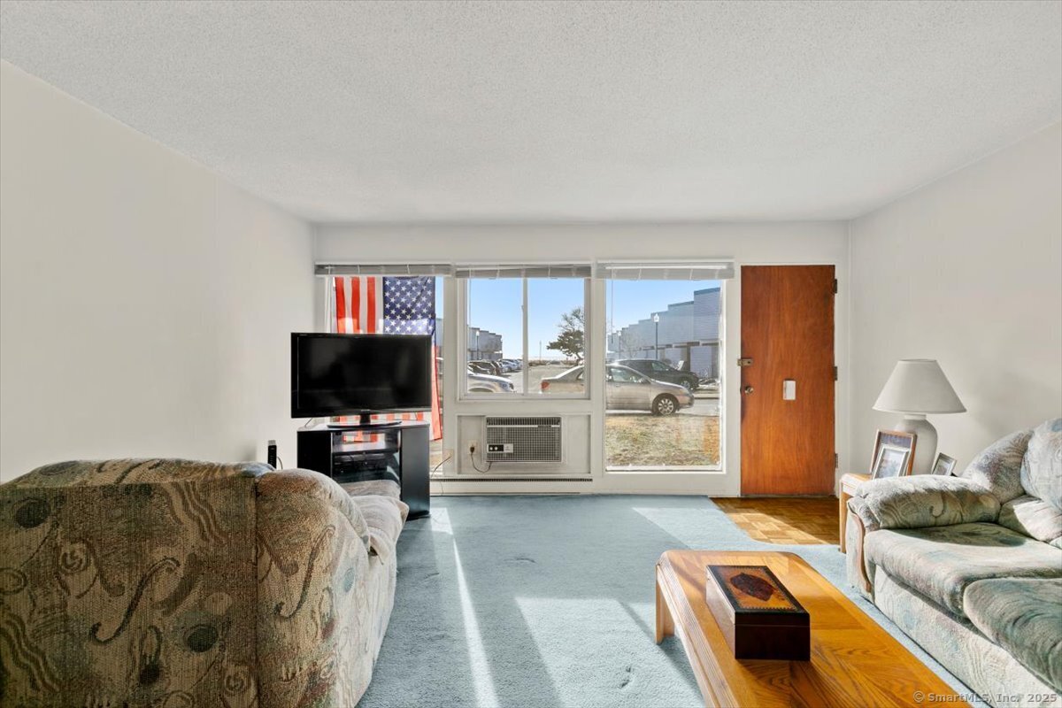242 West, West Haven, Connecticut 06516