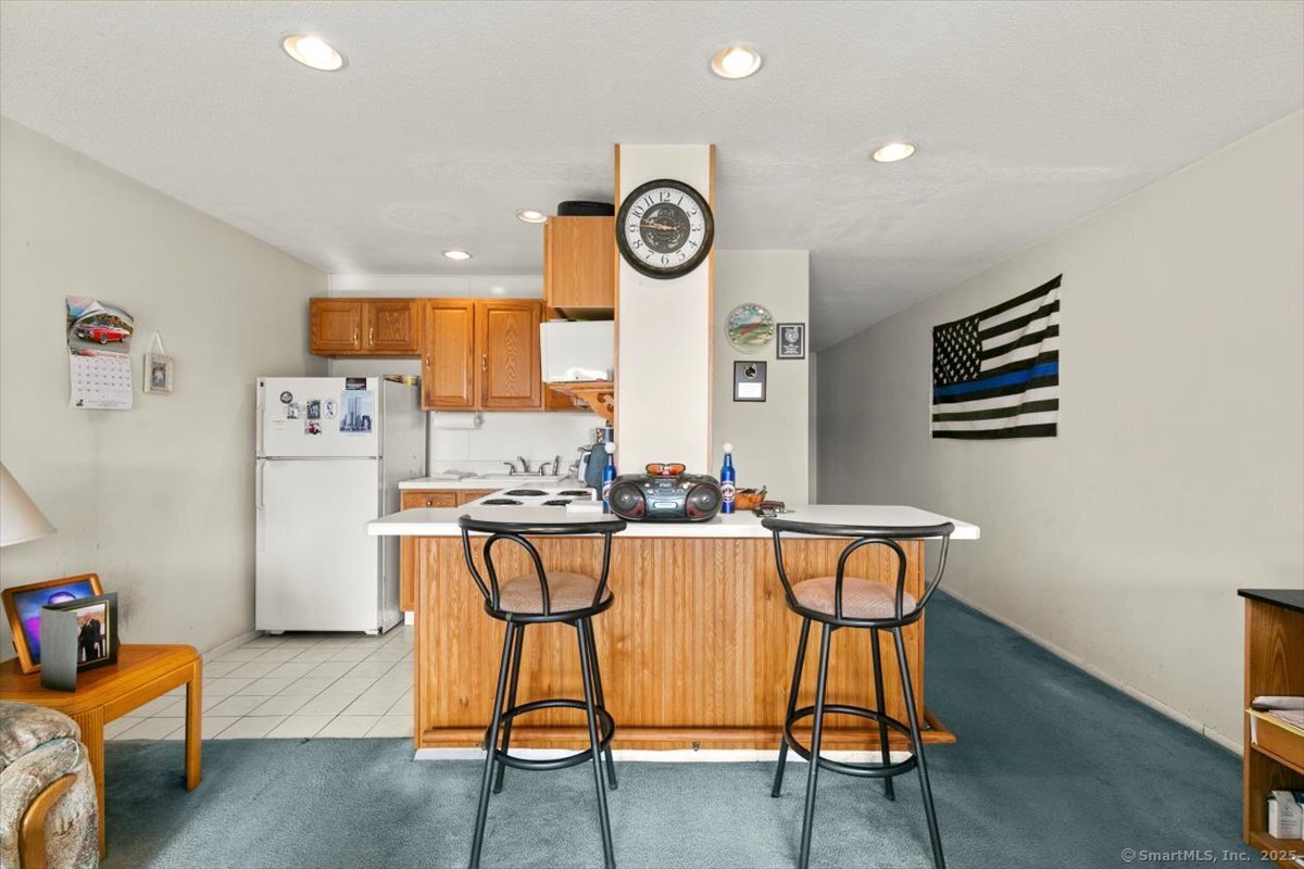 242 West, West Haven, Connecticut 06516