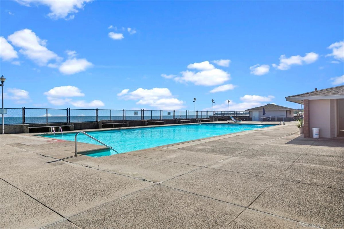242 West, West Haven, Connecticut 06516