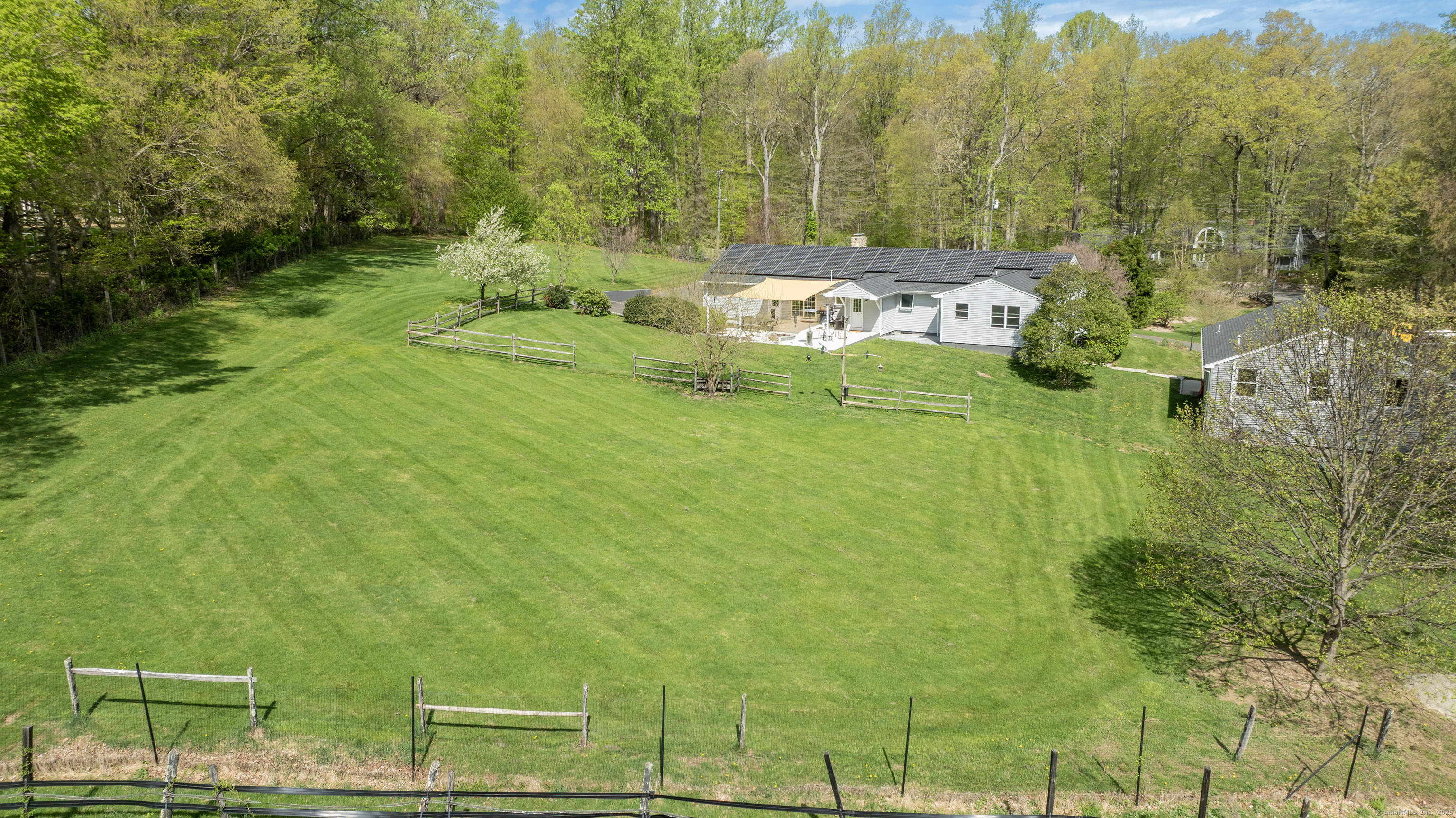 41 Castle Meadow, Newtown, Connecticut 06470