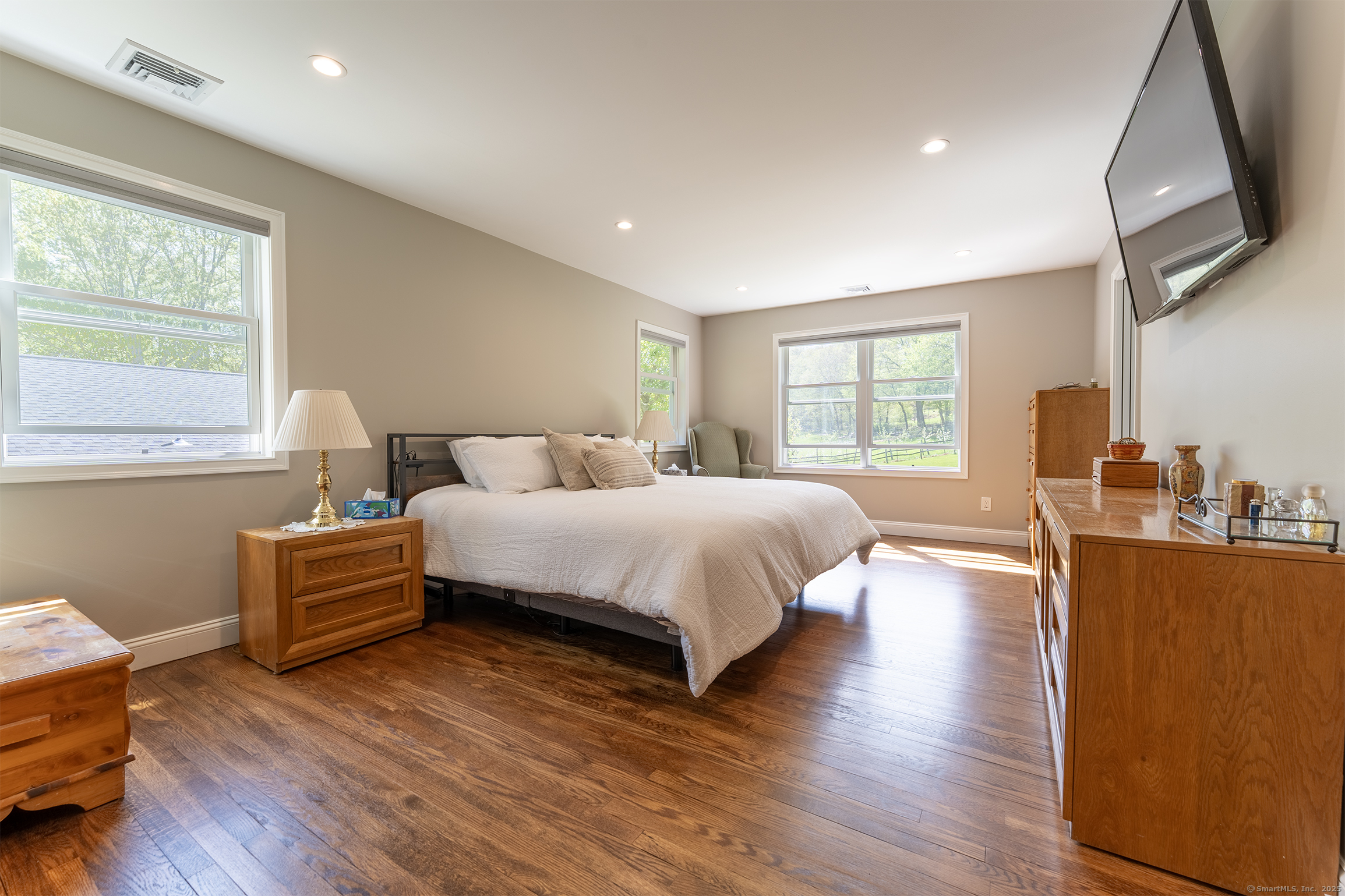 41 Castle Meadow, Newtown, Connecticut 06470