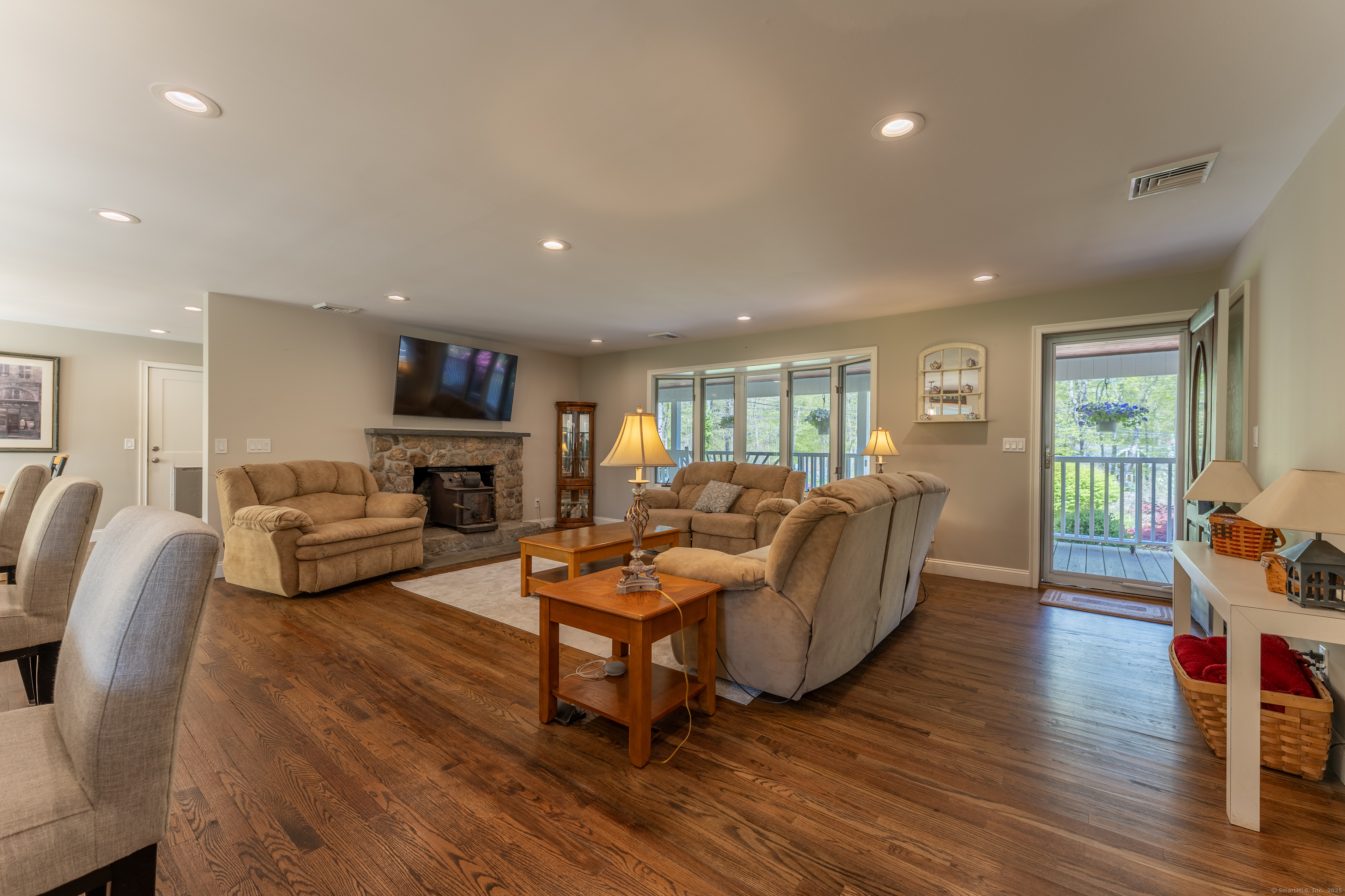 41 Castle Meadow, Newtown, Connecticut 06470