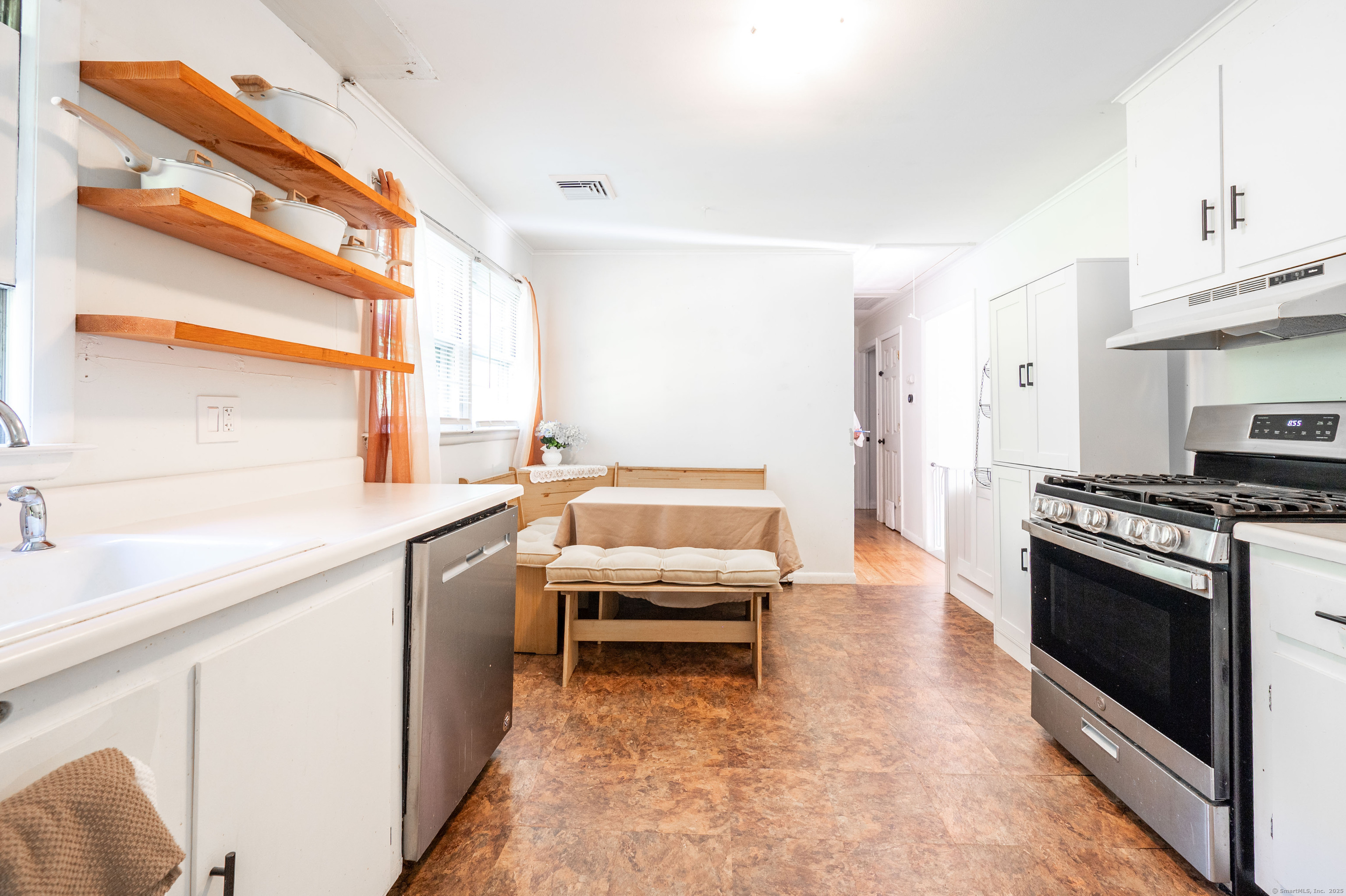 103 Squash Hollow, New Milford, Connecticut 06776