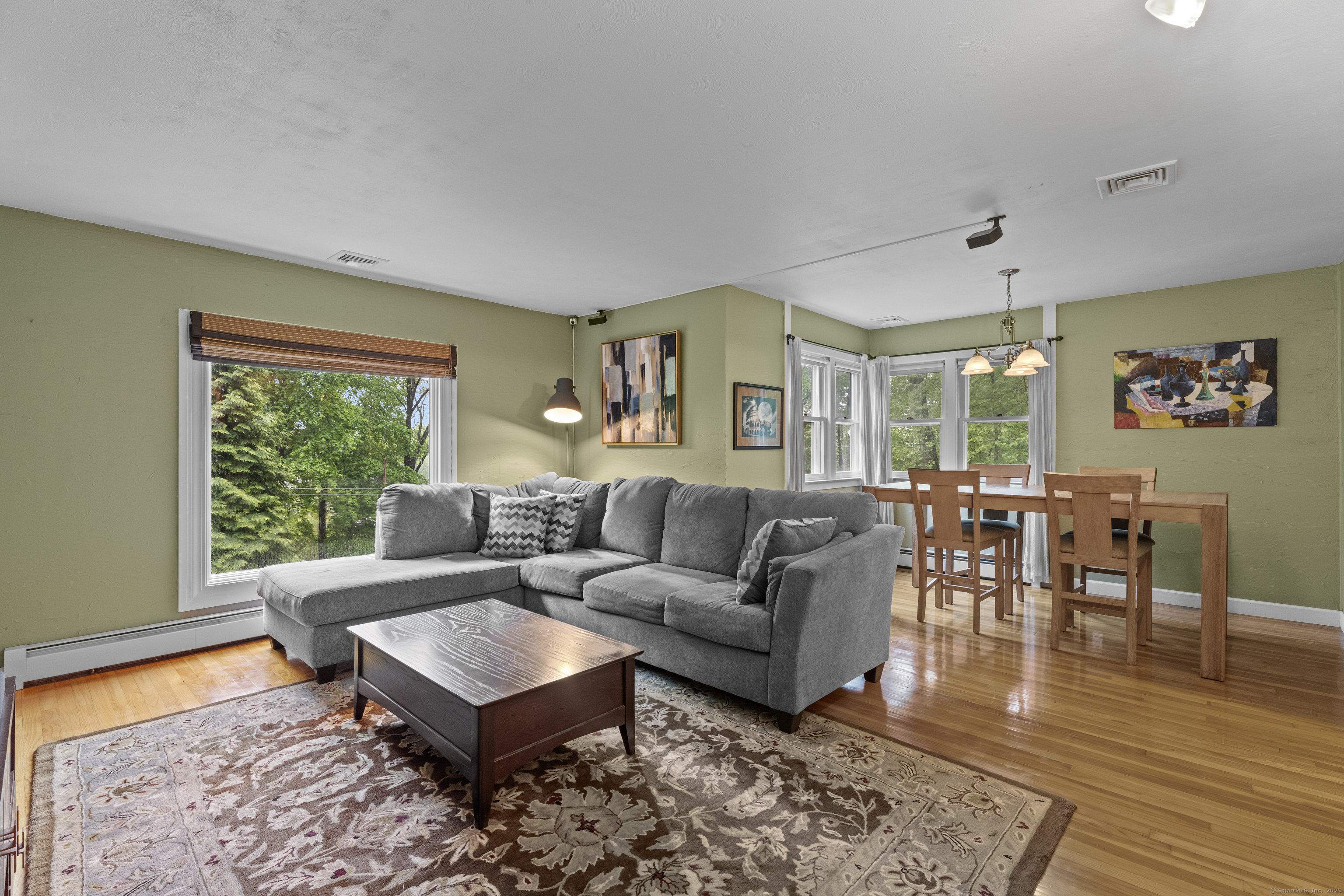 196 Harrison, Cheshire, Connecticut 06410
