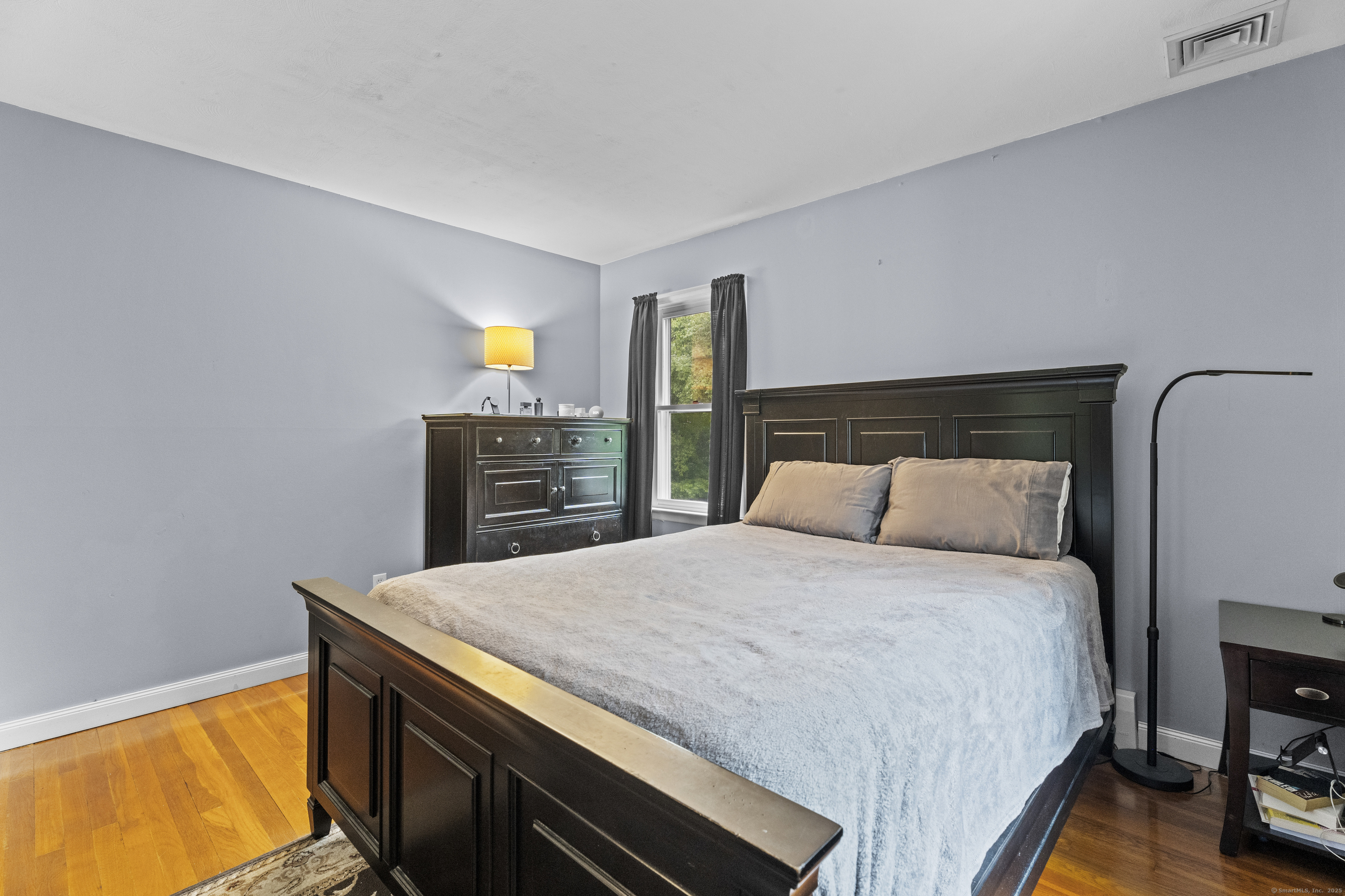 196 Harrison, Cheshire, Connecticut 06410