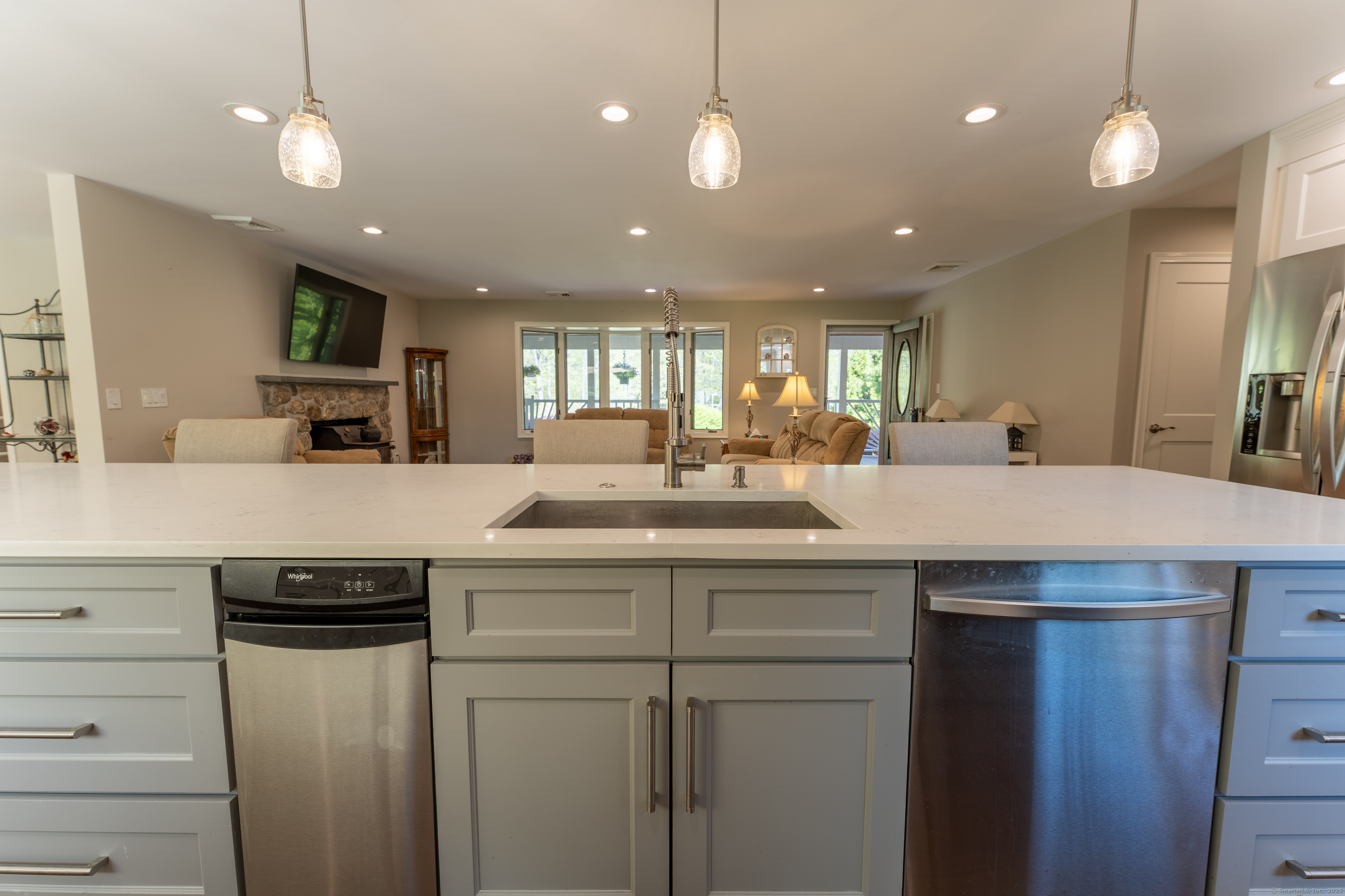 41 Castle Meadow, Newtown, Connecticut 06470