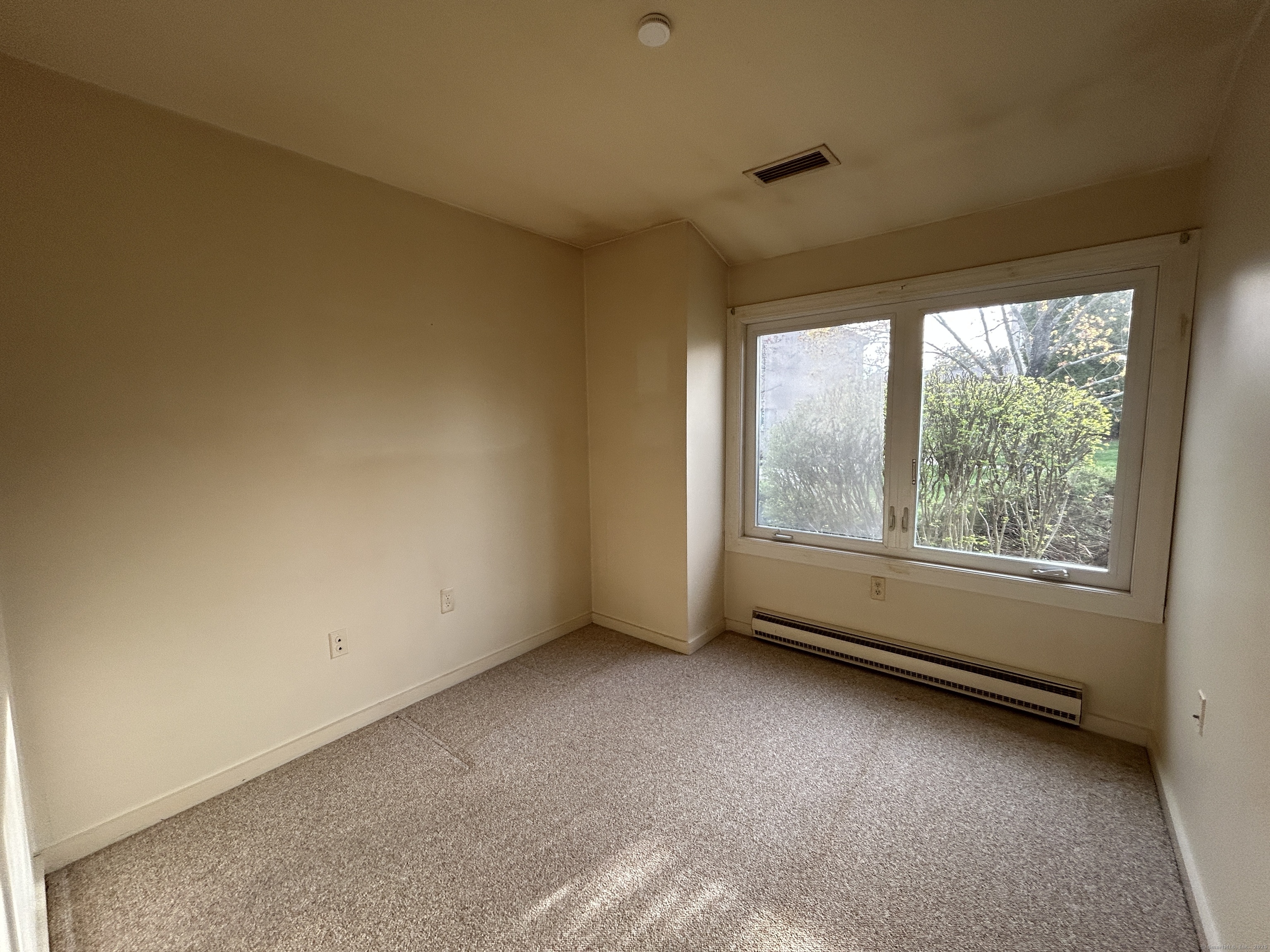 8 Pilgrim, Wallingford, Connecticut 06492
