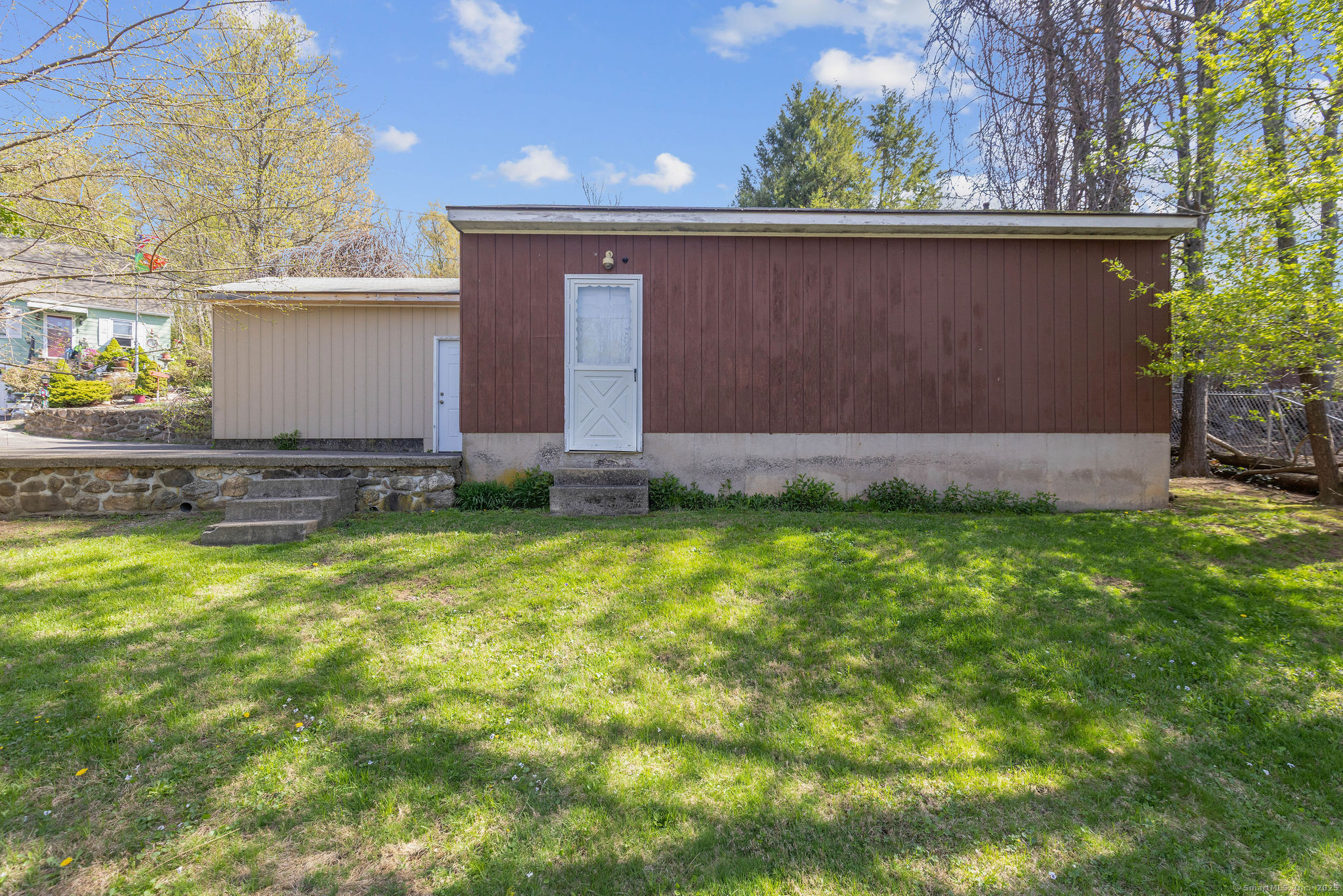 873 Meriden, Waterbury, Connecticut 06705