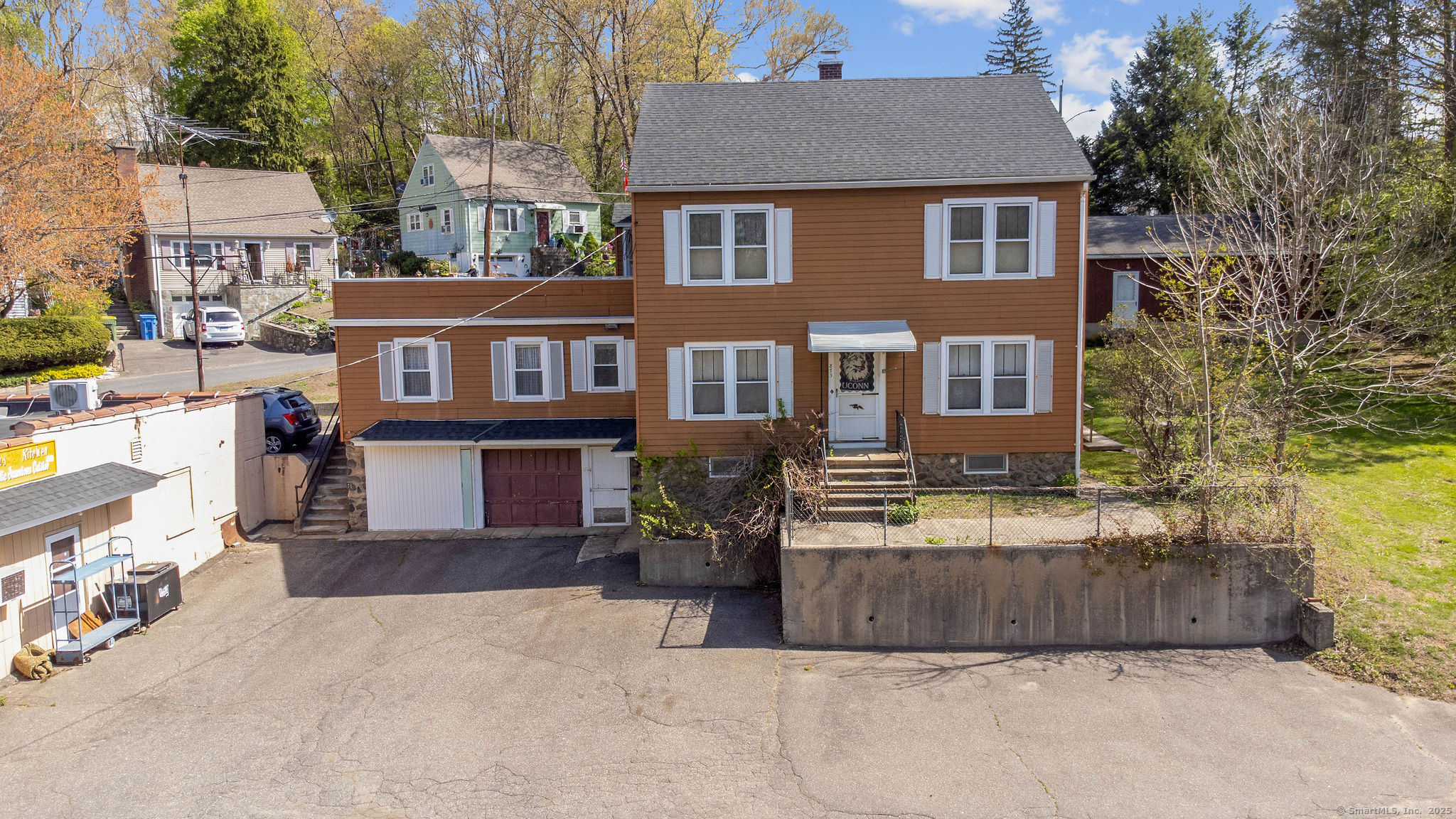 873 Meriden, Waterbury, Connecticut 06705