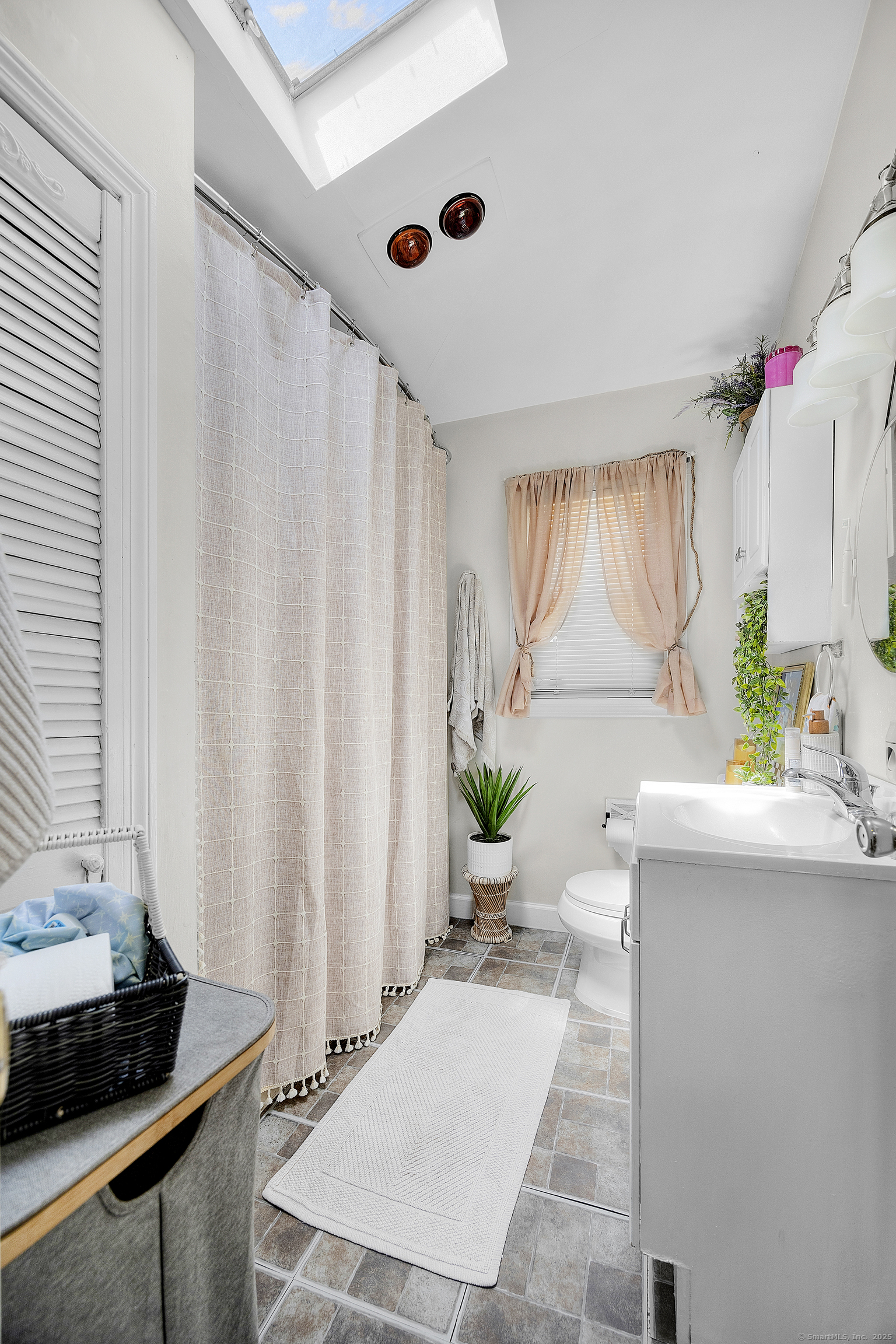 69 Sunnyridge, Fairfield, Connecticut 06824