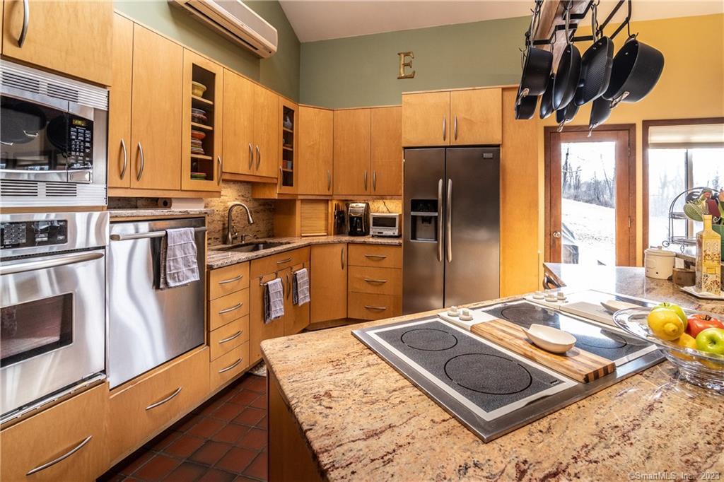 104 Geer Mountain, Kent, Connecticut 06785