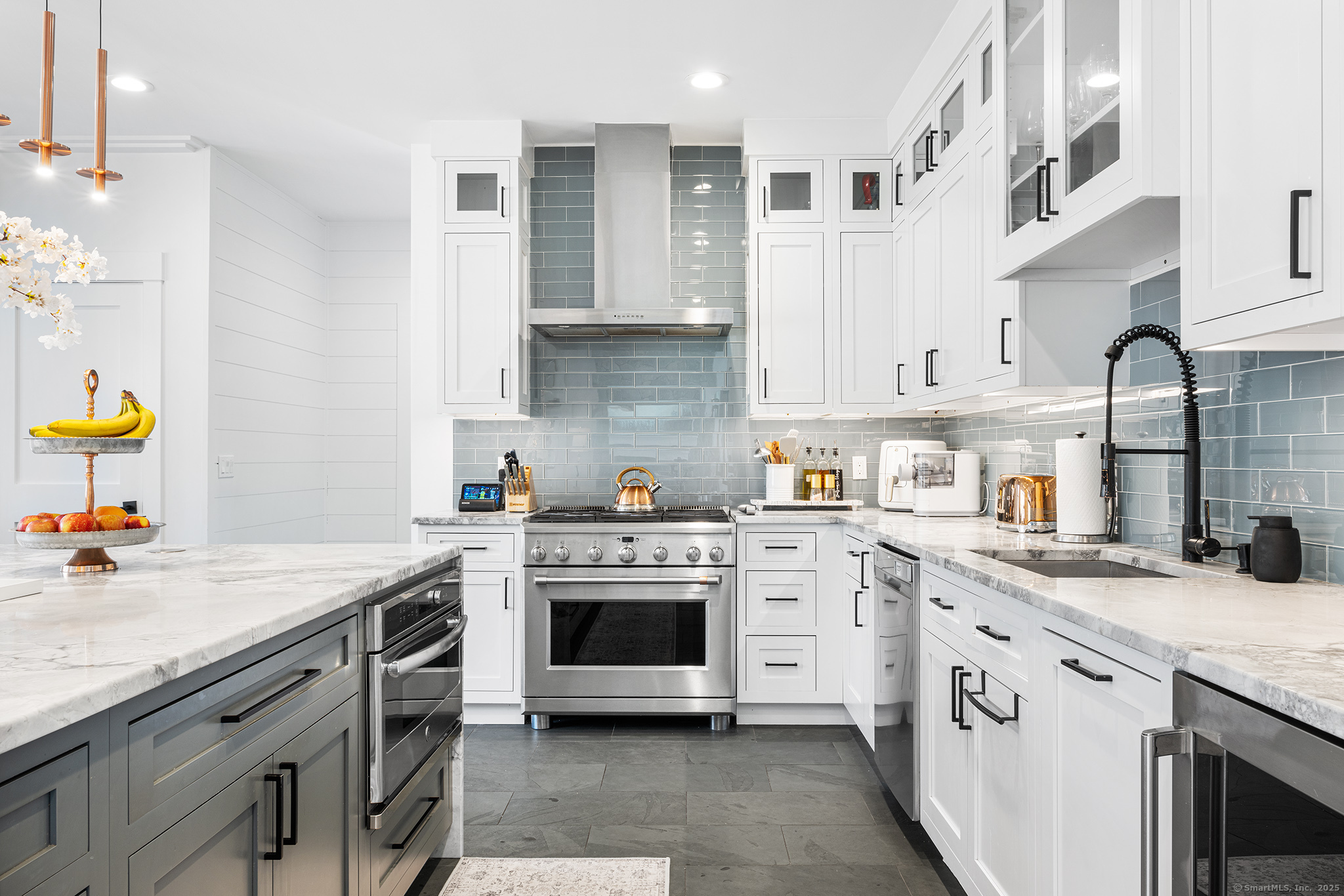 100 Georgetown, Weston, Connecticut 06883