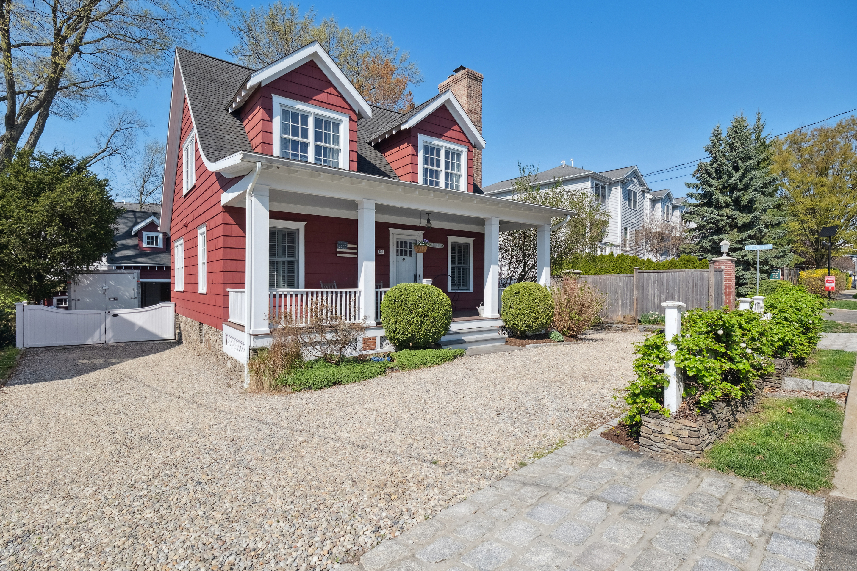 639 Center, Fairfield, Connecticut 06890