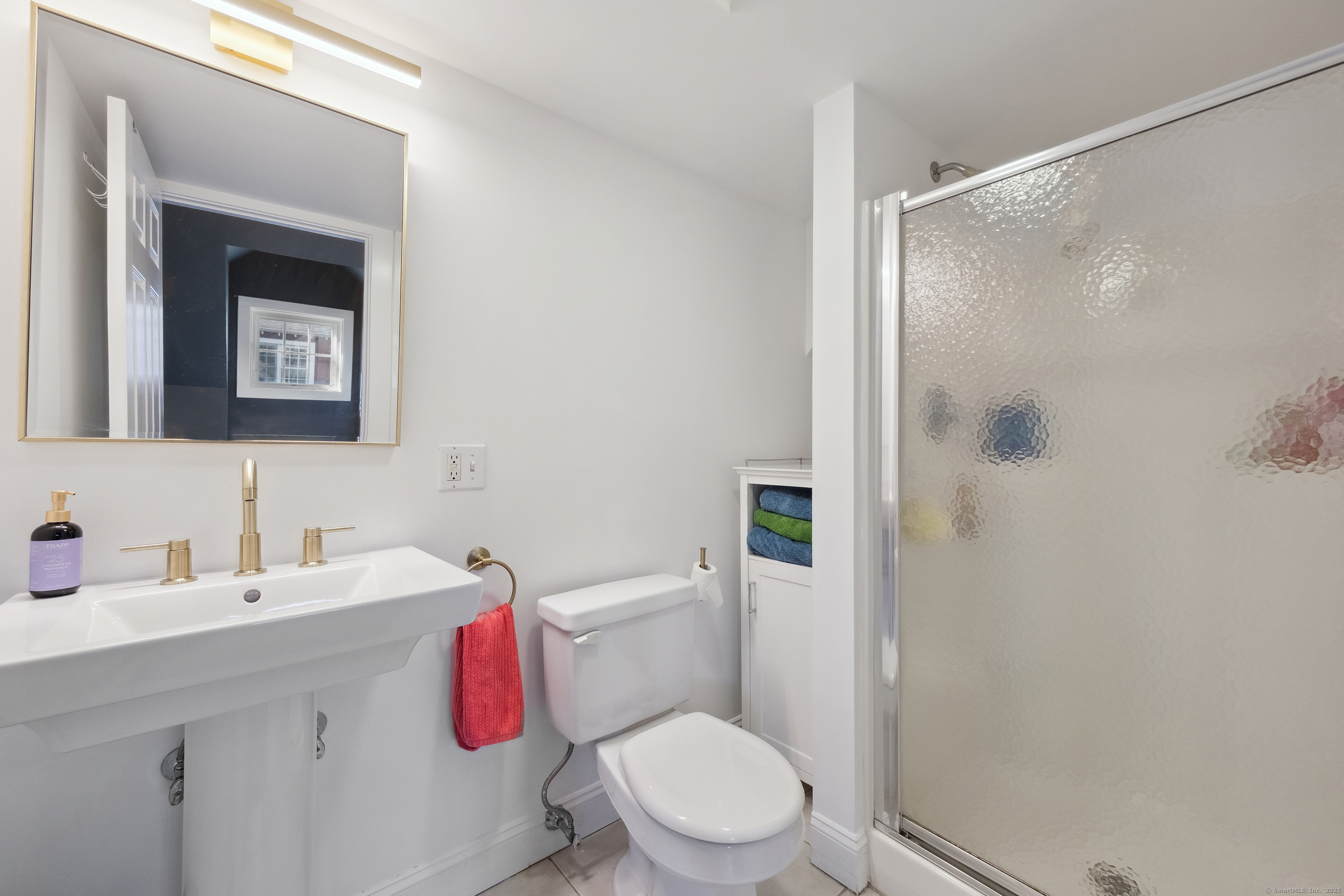 639 Center, Fairfield, Connecticut 06890