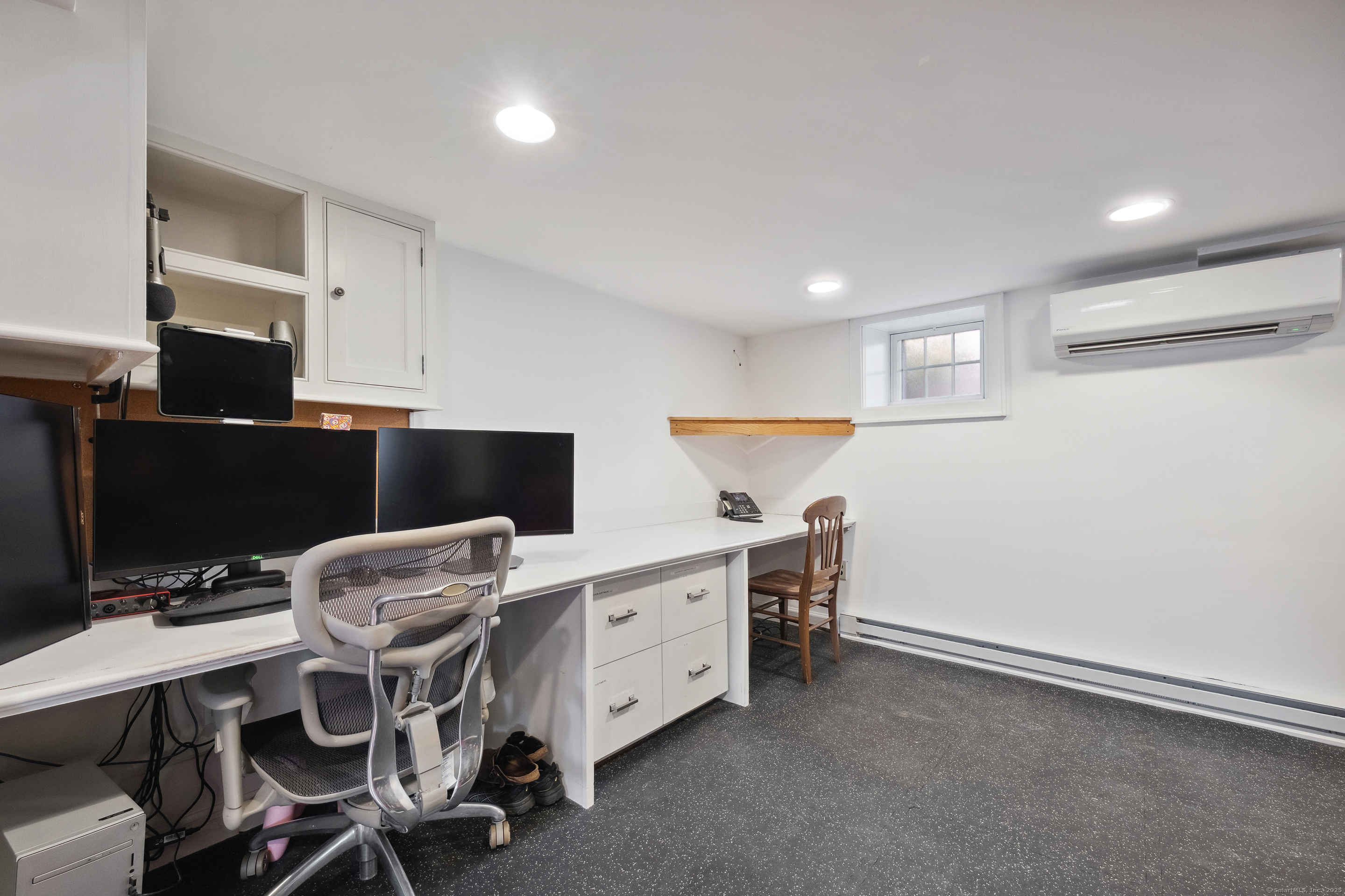 639 Center, Fairfield, Connecticut 06890