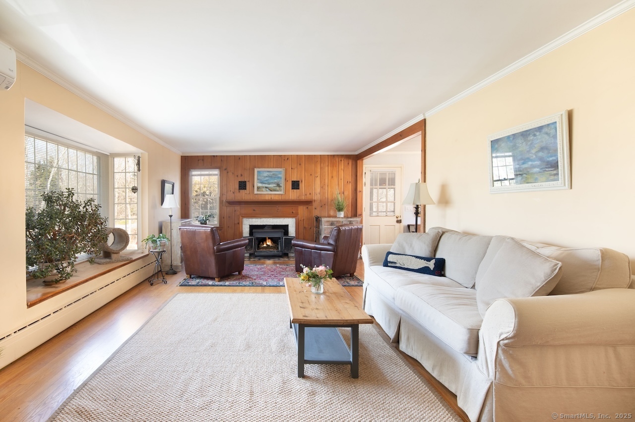 106 Jackson, Sharon, Connecticut 06069