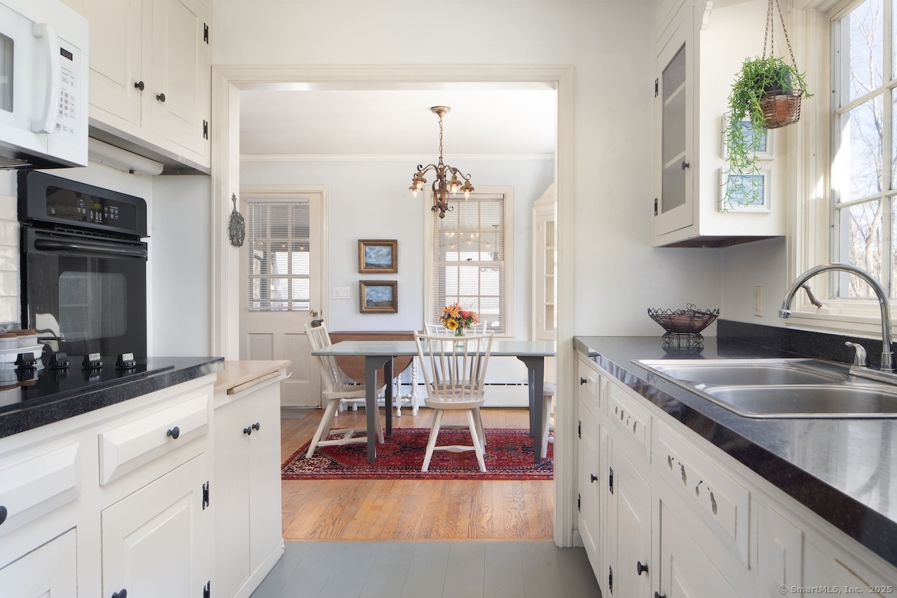 106 Jackson, Sharon, Connecticut 06069