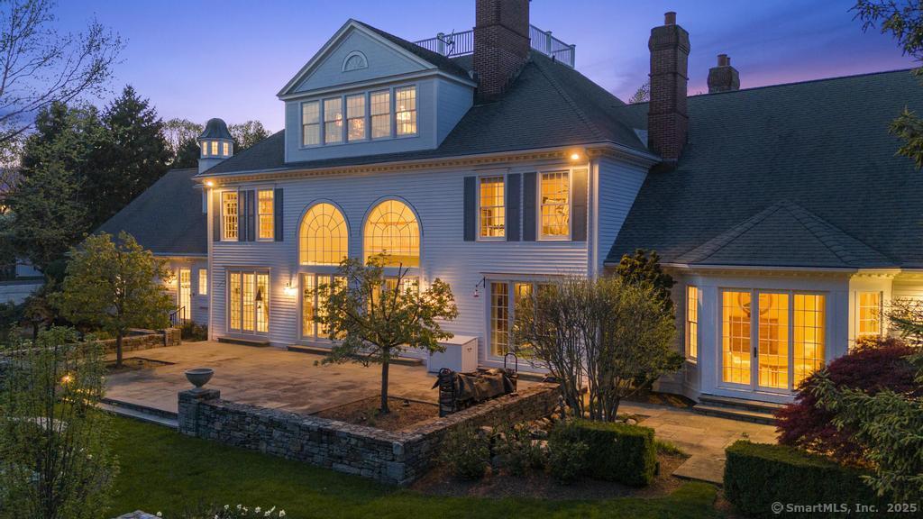 21 Queens Grant, Fairfield, Connecticut 06824