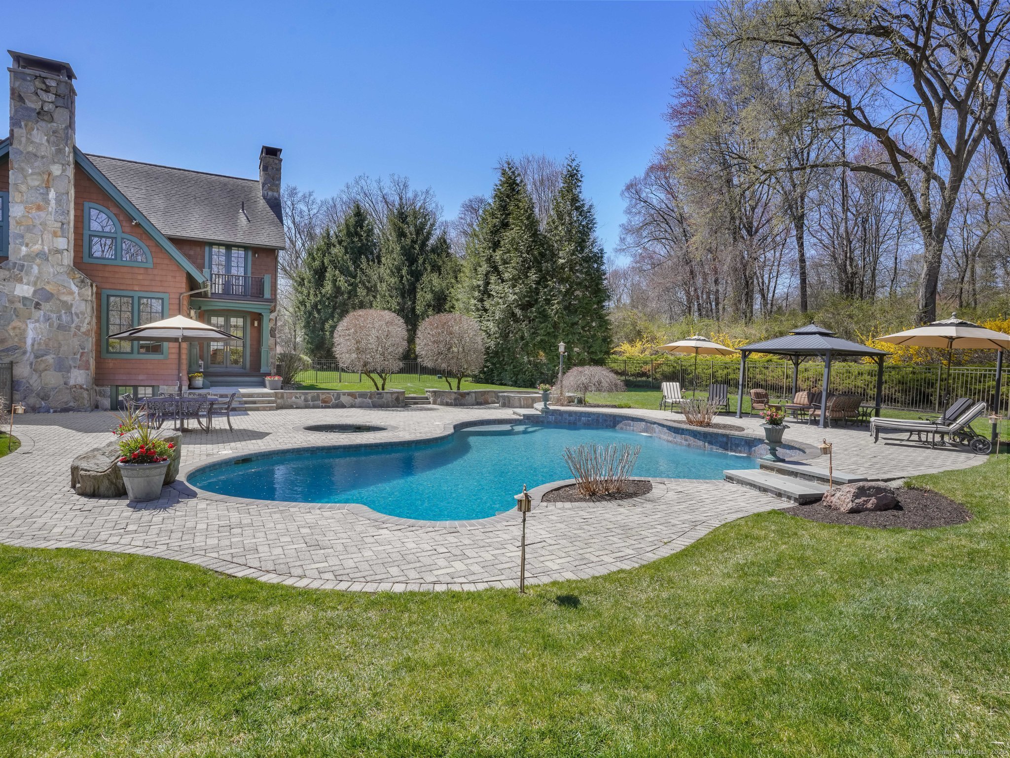 17 Fire Hill, Redding, Connecticut 06896