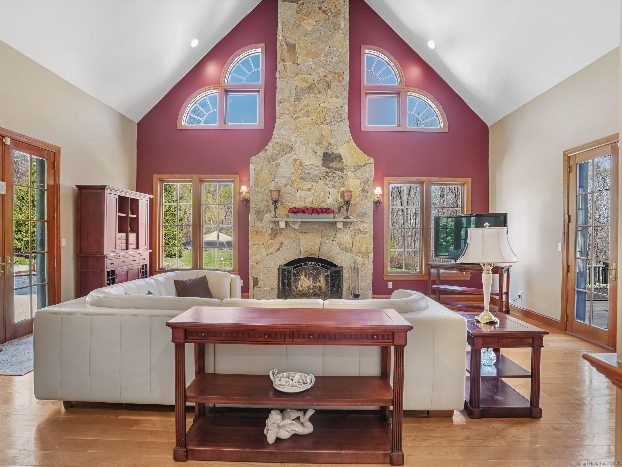 17 Fire Hill, Redding, Connecticut 06896