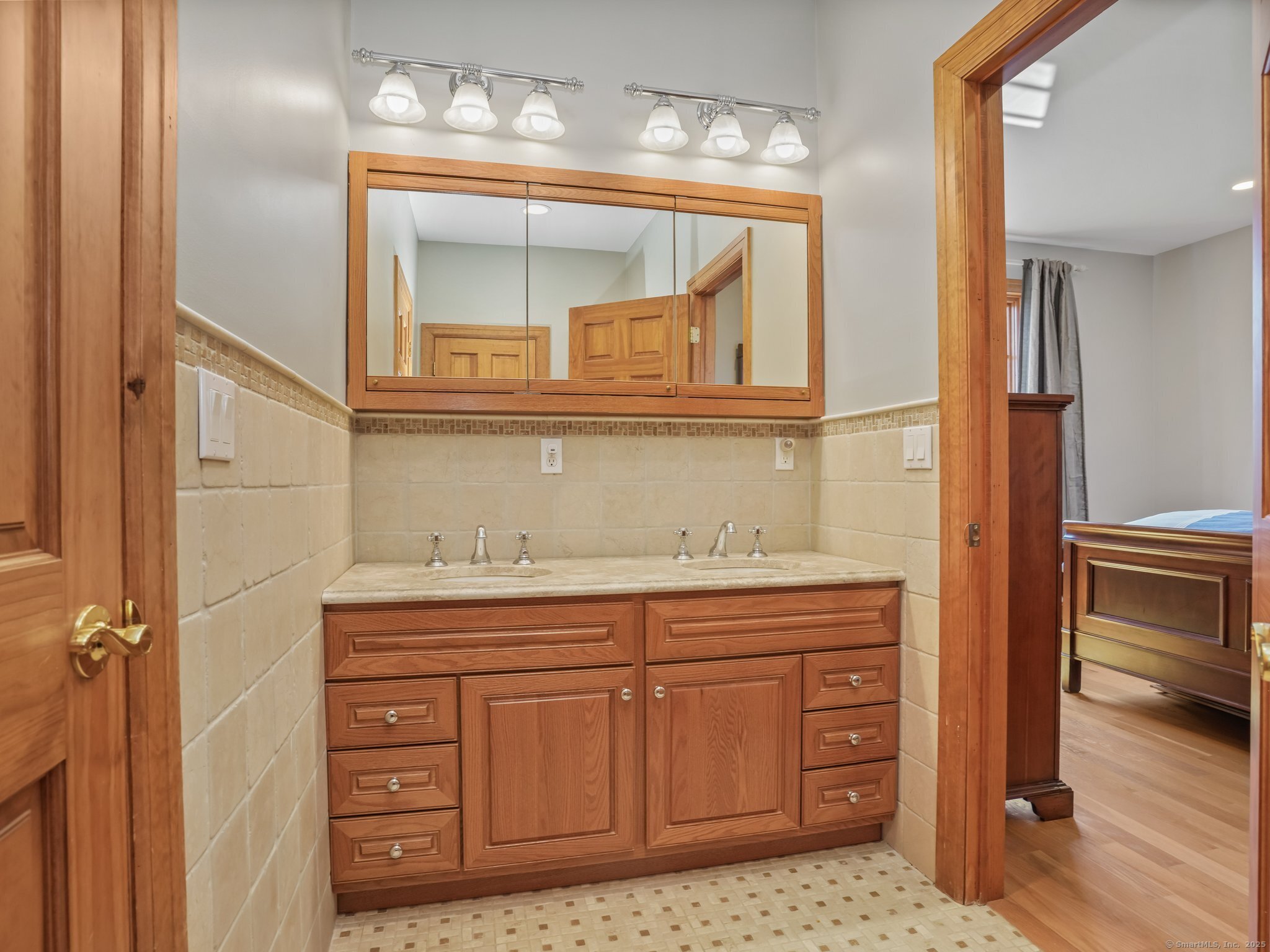 17 Fire Hill, Redding, Connecticut 06896