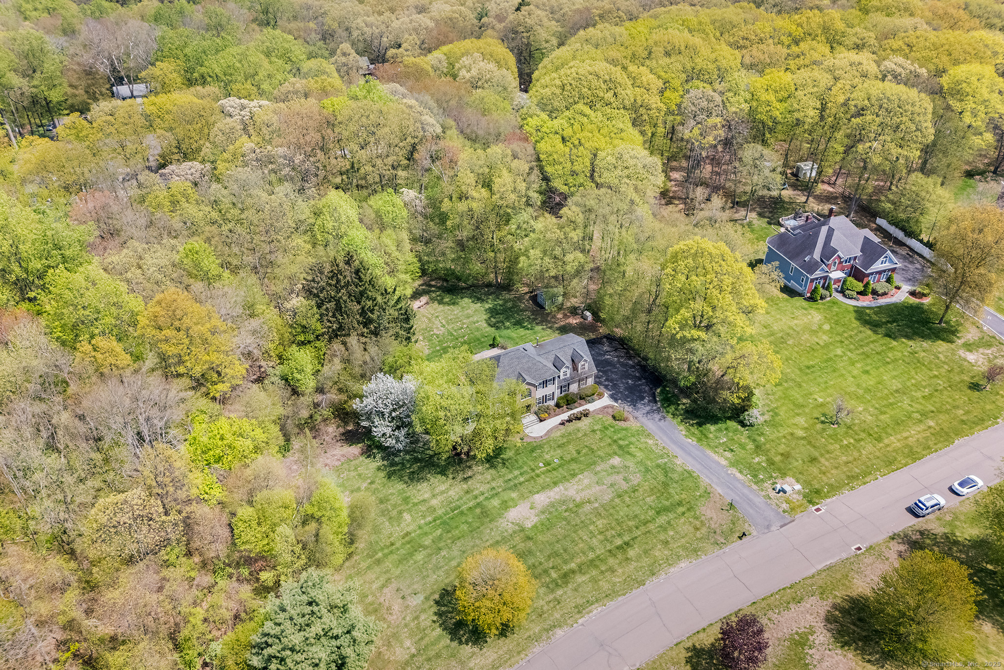 11 Aldo, Woodbridge, Connecticut 06525