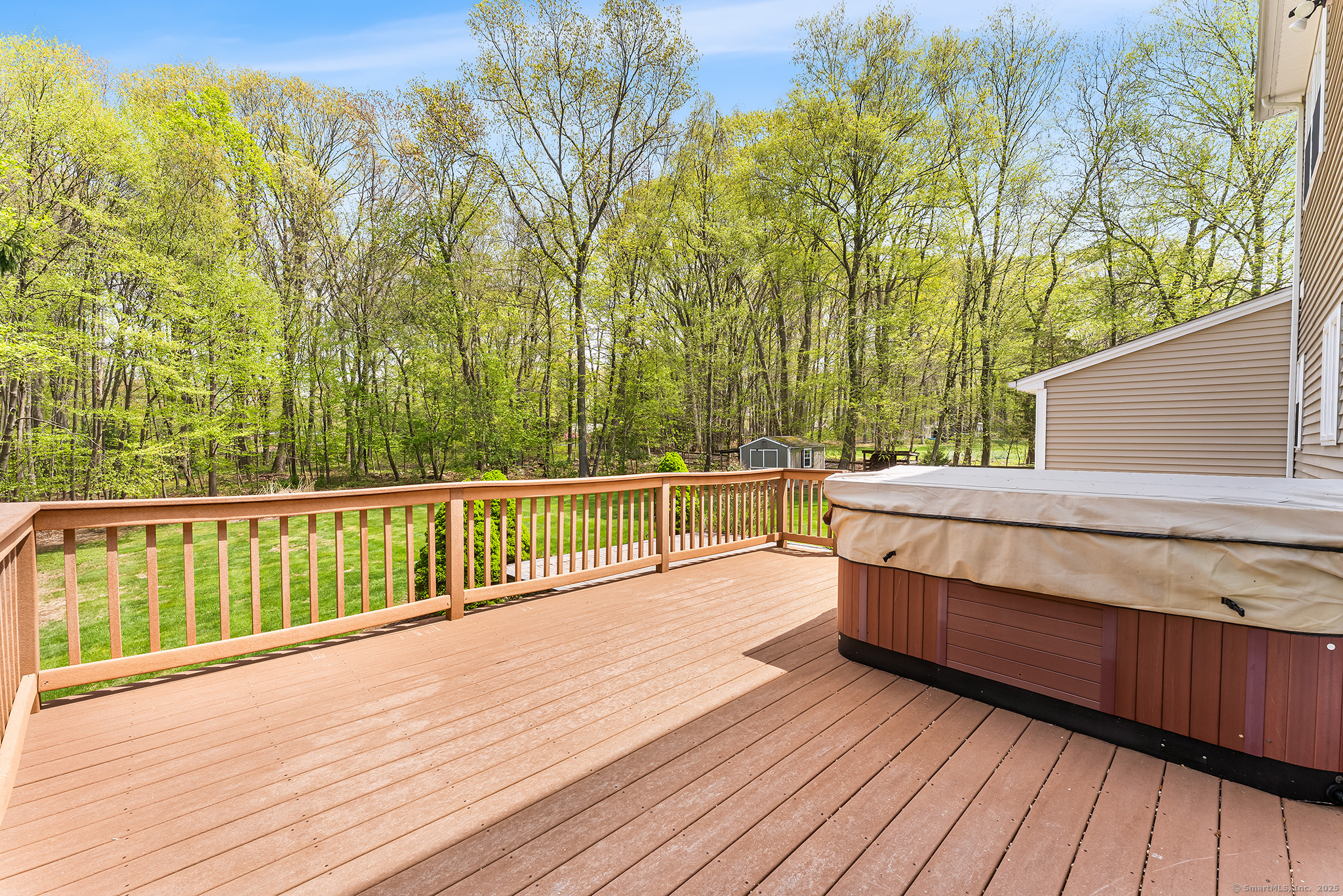 11 Aldo, Woodbridge, Connecticut 06525