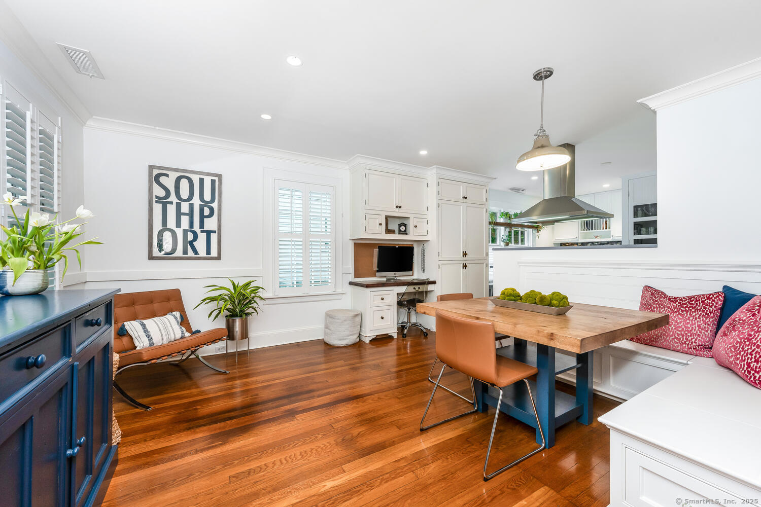 639 Center, Fairfield, Connecticut 06890