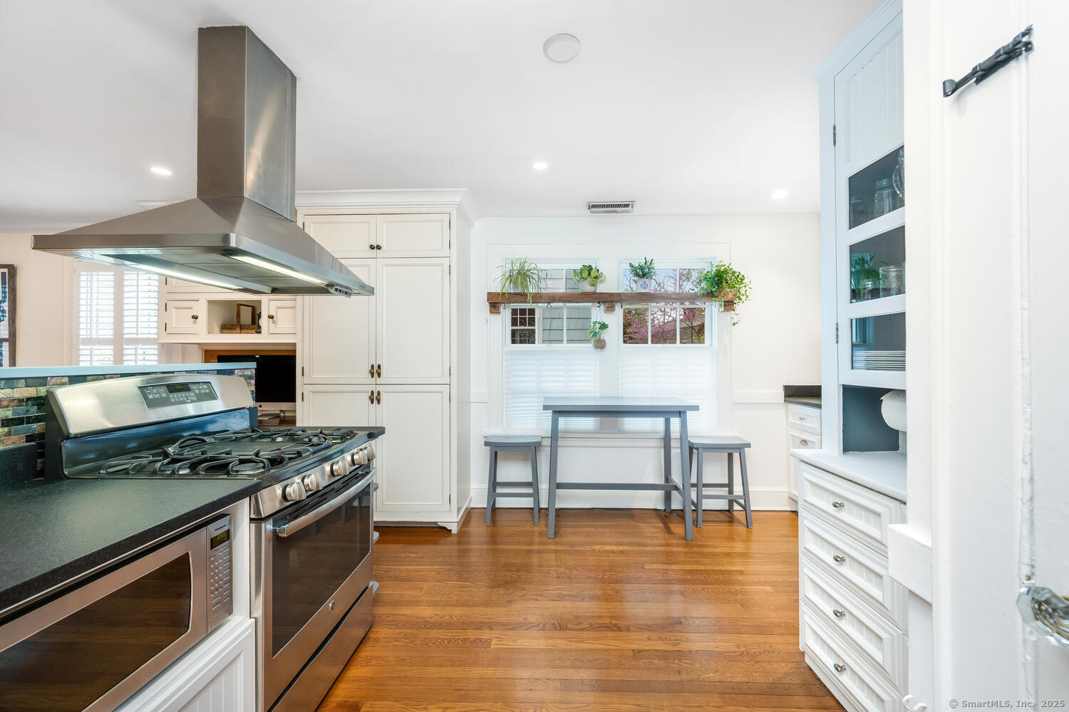 639 Center, Fairfield, Connecticut 06890