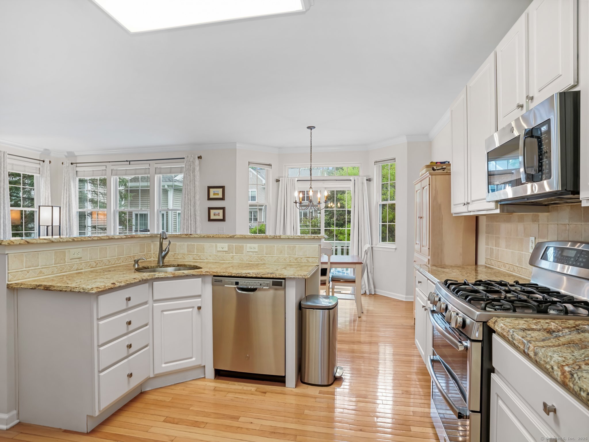 4 Cambridge, Danbury, Connecticut 06811