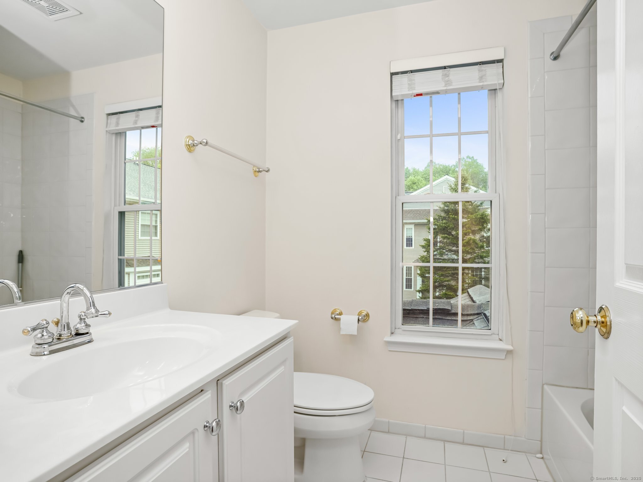 4 Cambridge, Danbury, Connecticut 06811