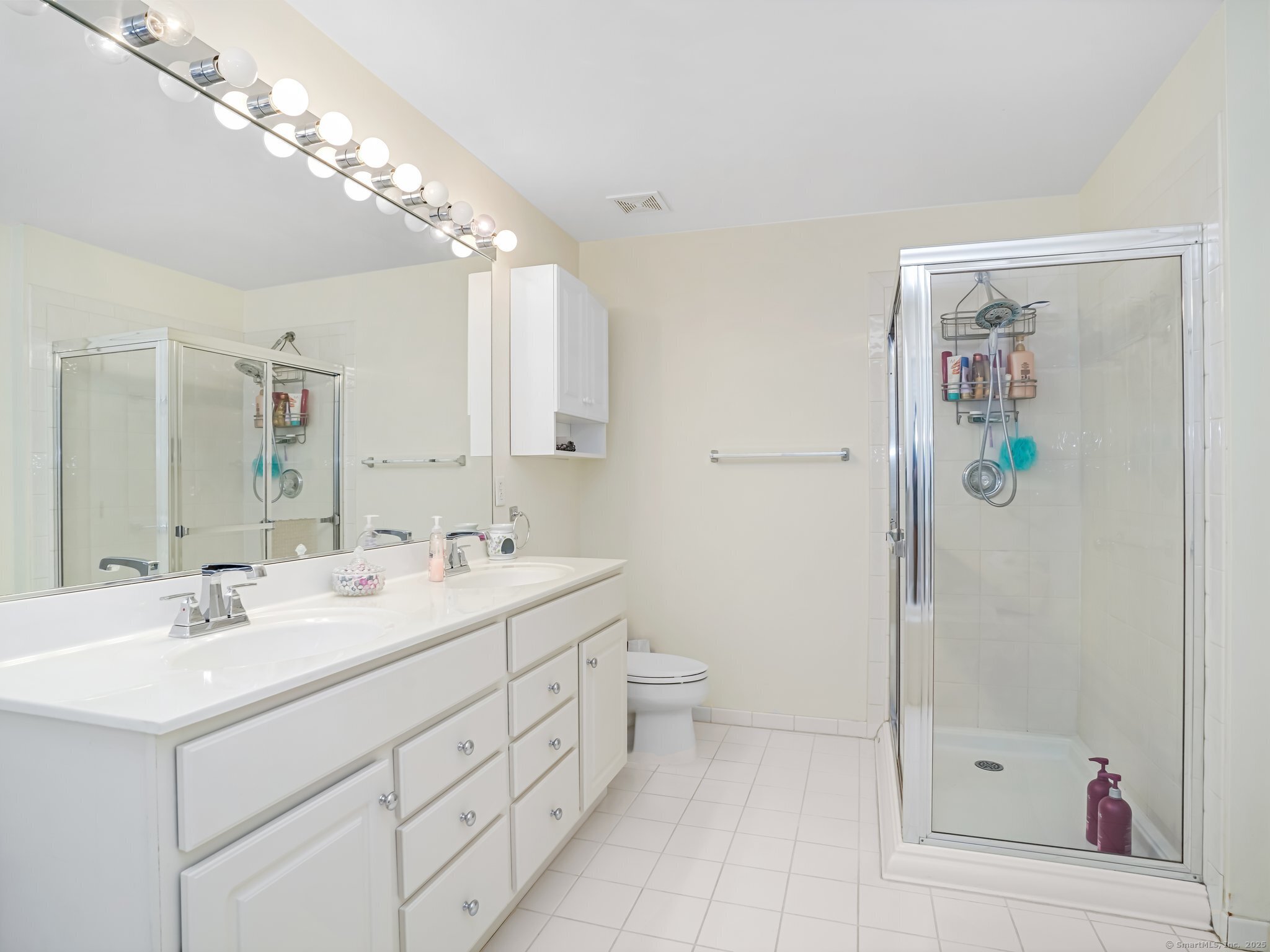 4 Cambridge, Danbury, Connecticut 06811