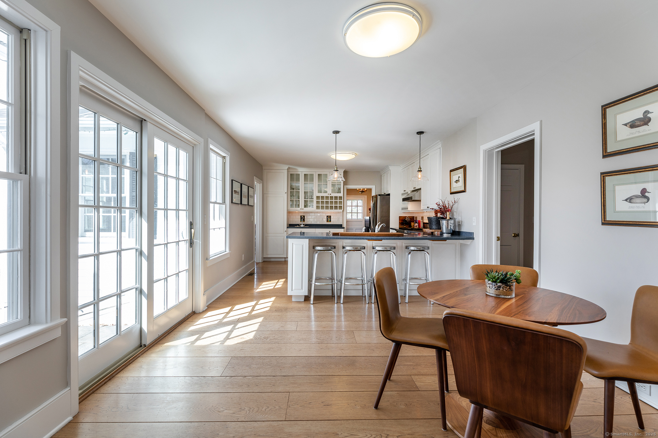 108 East, Washington, Connecticut 06793