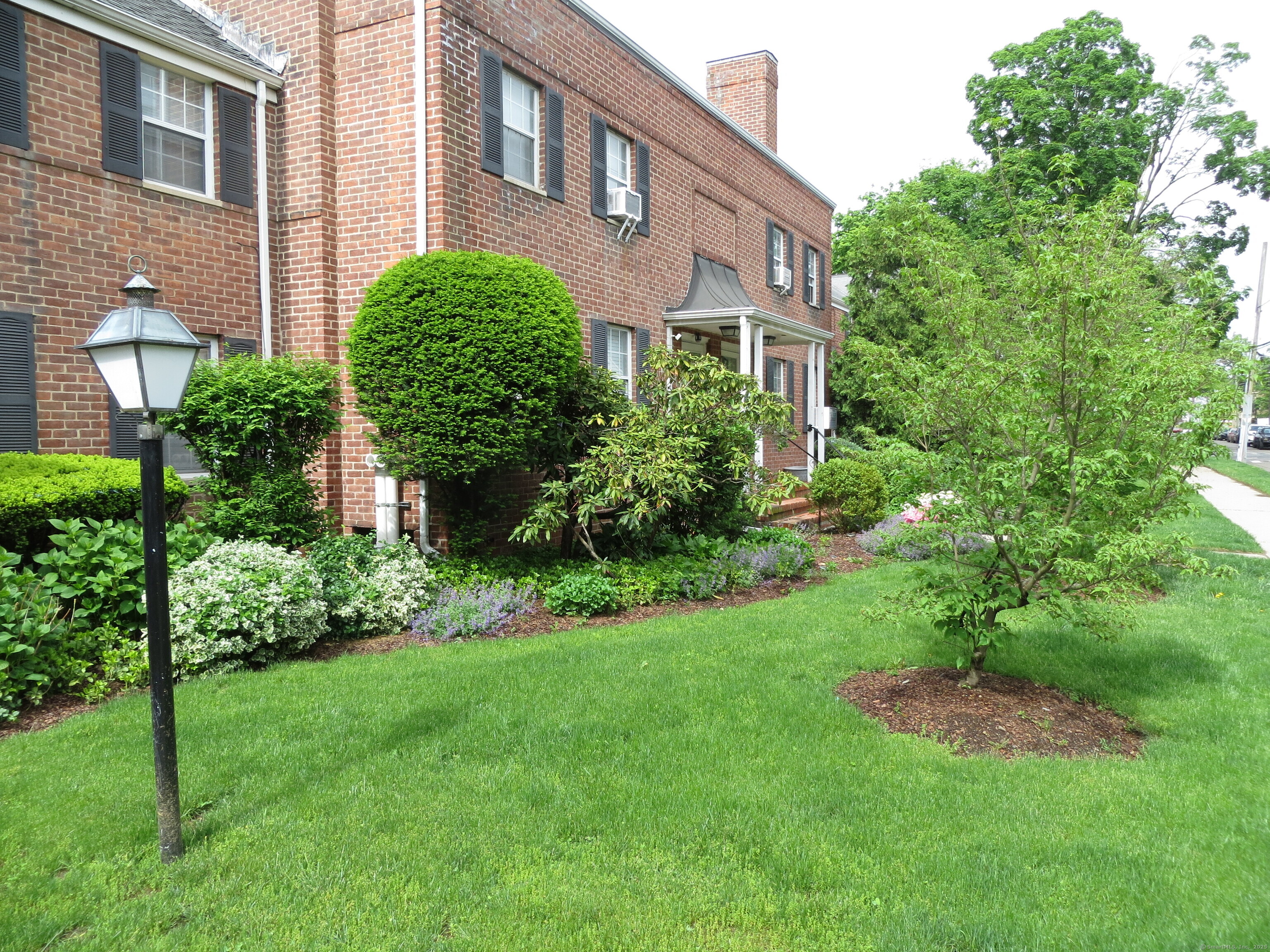 1858 Summer, Stamford, Connecticut 06905