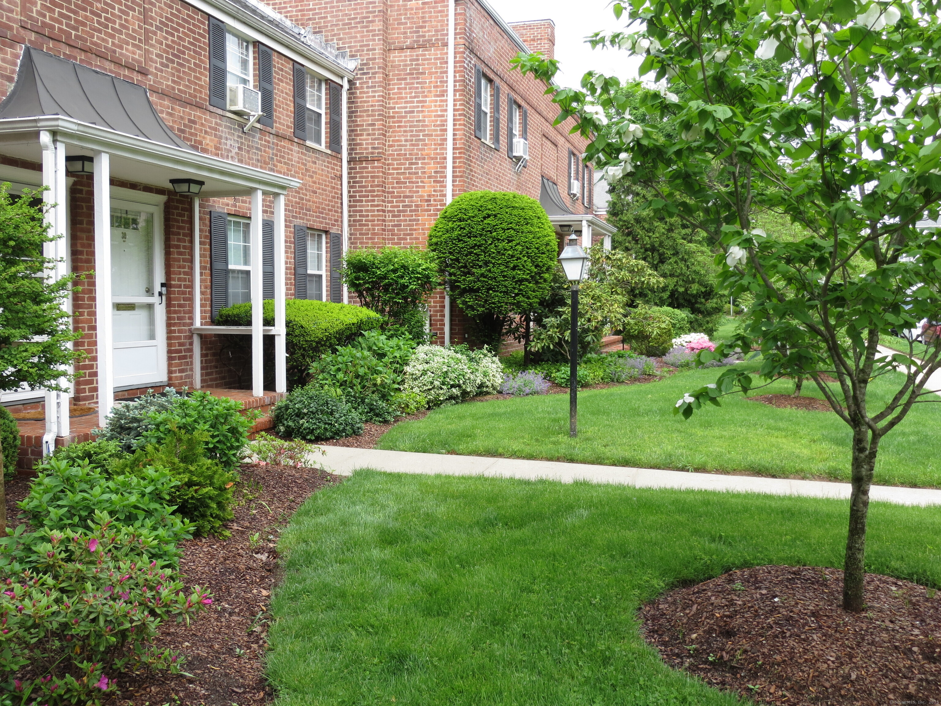 1858 Summer, Stamford, Connecticut 06905
