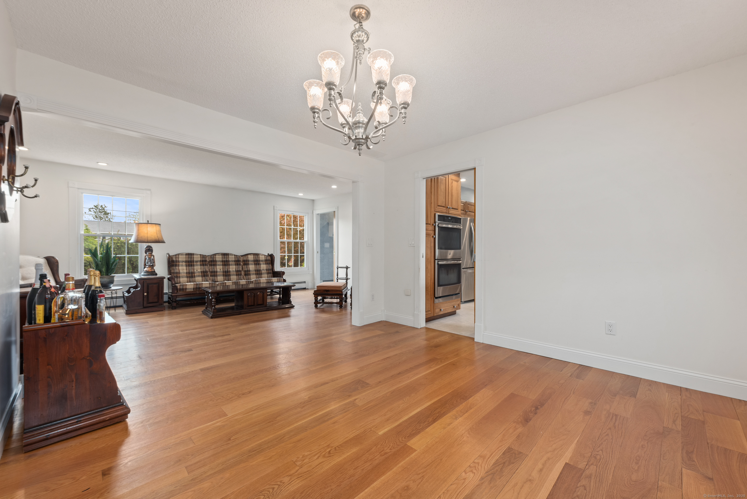 154 Rock, North Haven, Connecticut 06473