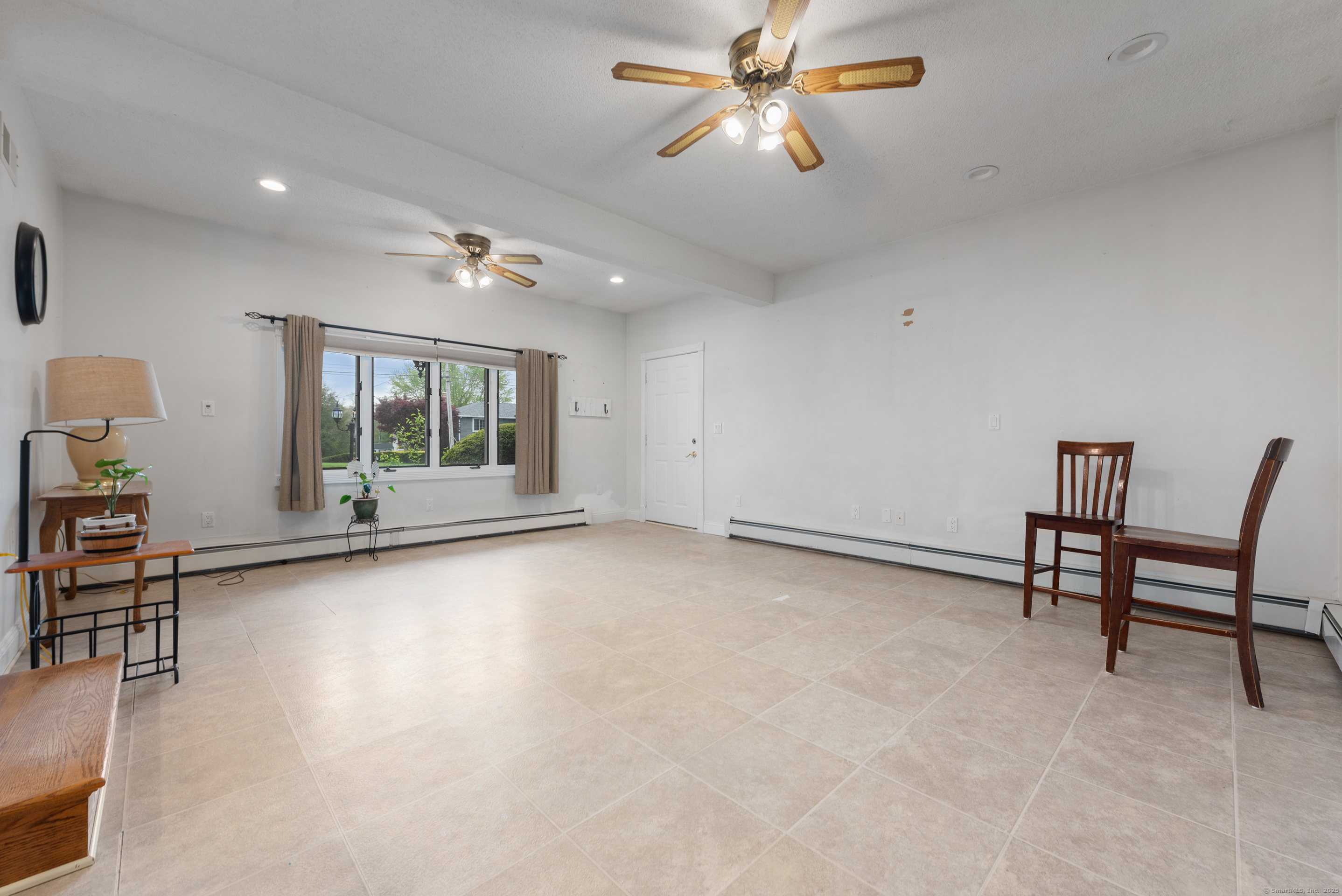 154 Rock, North Haven, Connecticut 06473