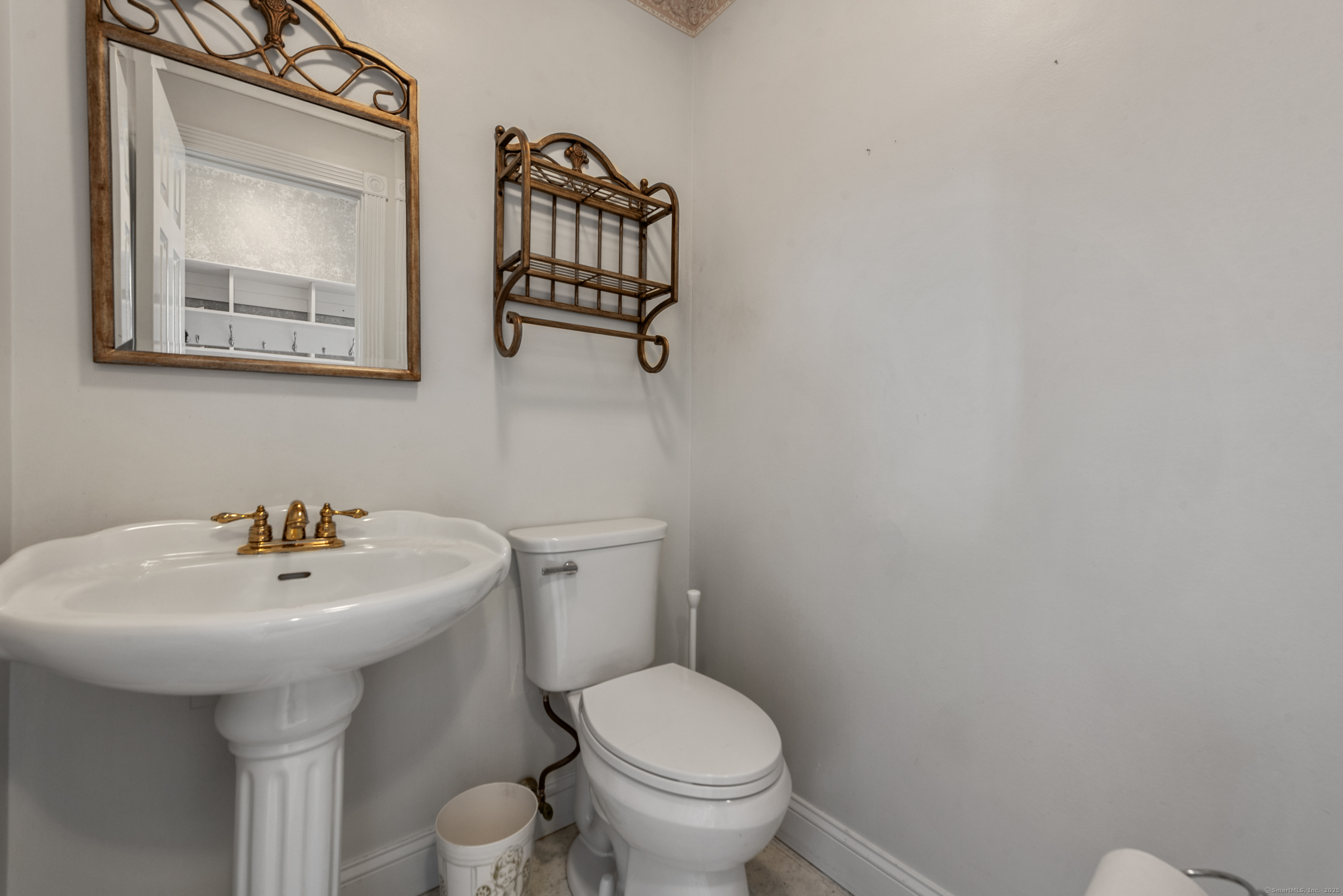 154 Rock, North Haven, Connecticut 06473