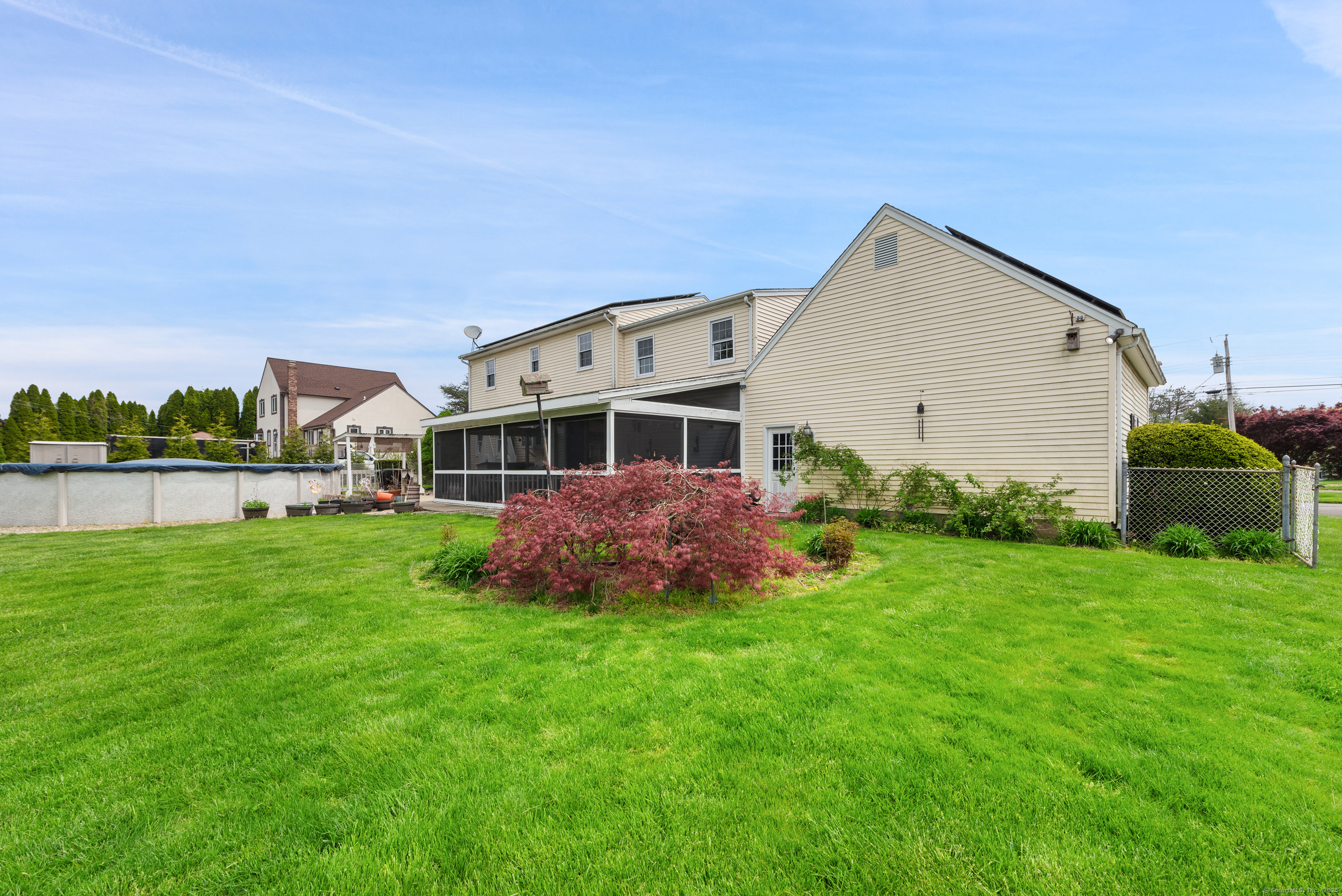 154 Rock, North Haven, Connecticut 06473
