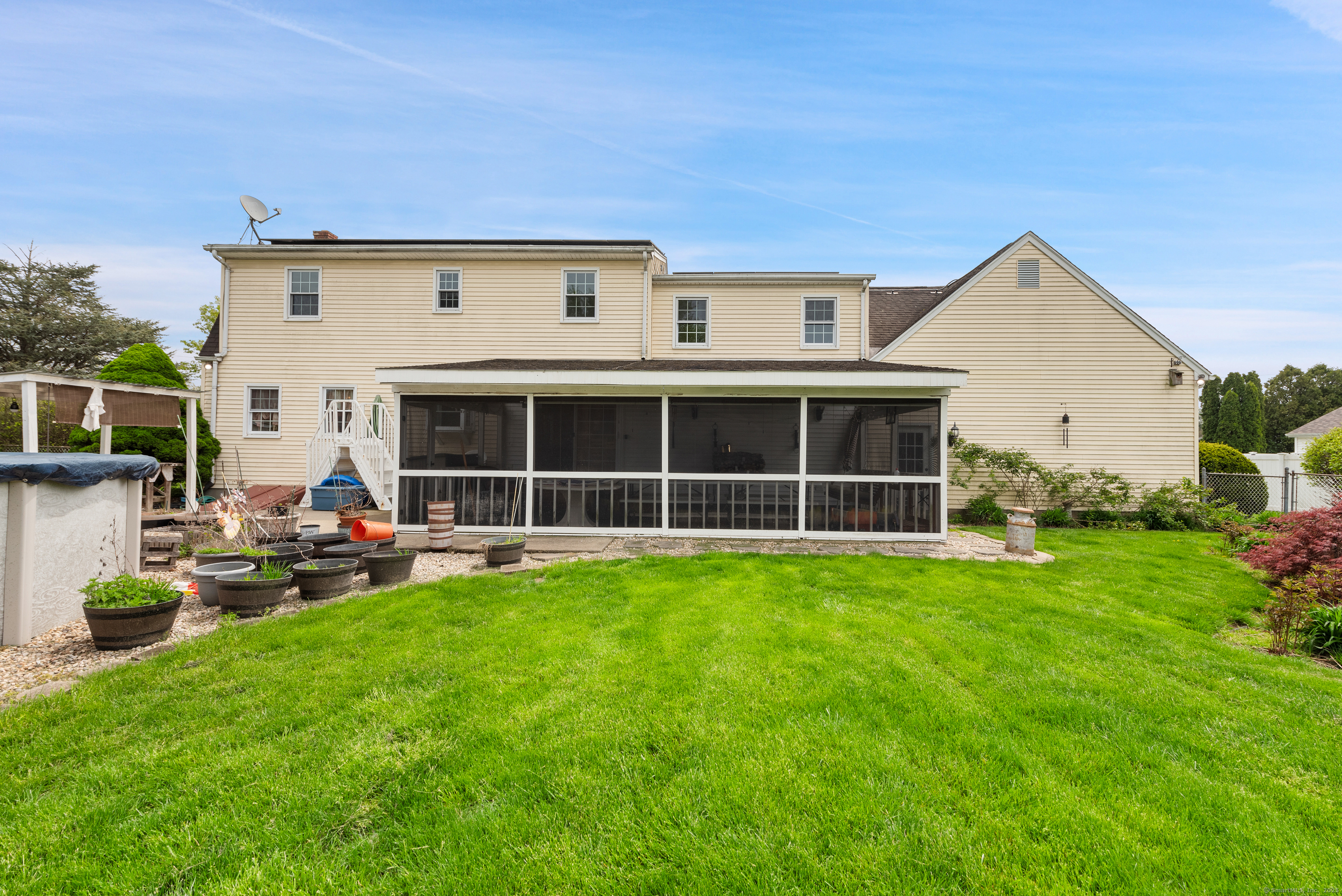 154 Rock, North Haven, Connecticut 06473