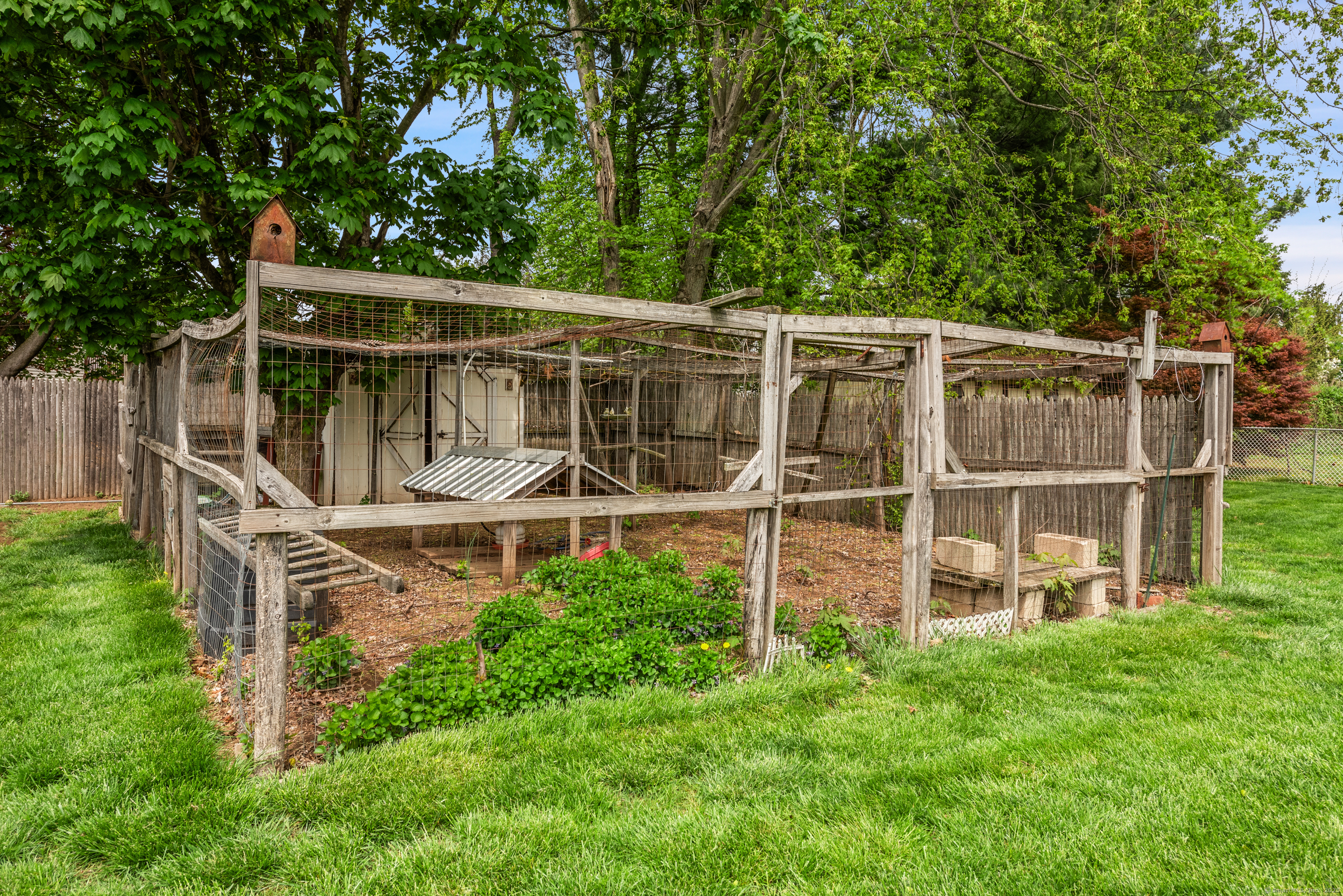 154 Rock, North Haven, Connecticut 06473